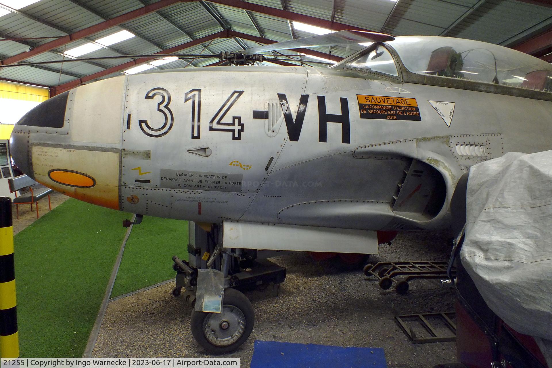 21255, Lockheed T-33A Shooting Star C/N 21255, Lockheed T-33A at the Musee de l'Epopee de l'Industrie et de l'Aeronautique, Albert