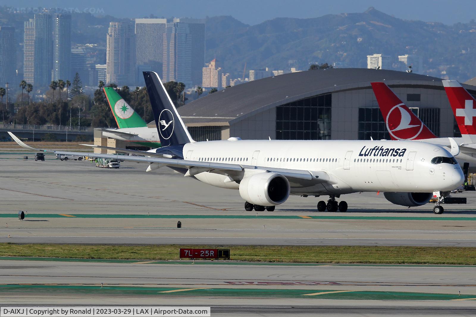 D-AIXJ, 2018 Airbus A350-941 C/N 209, at lax