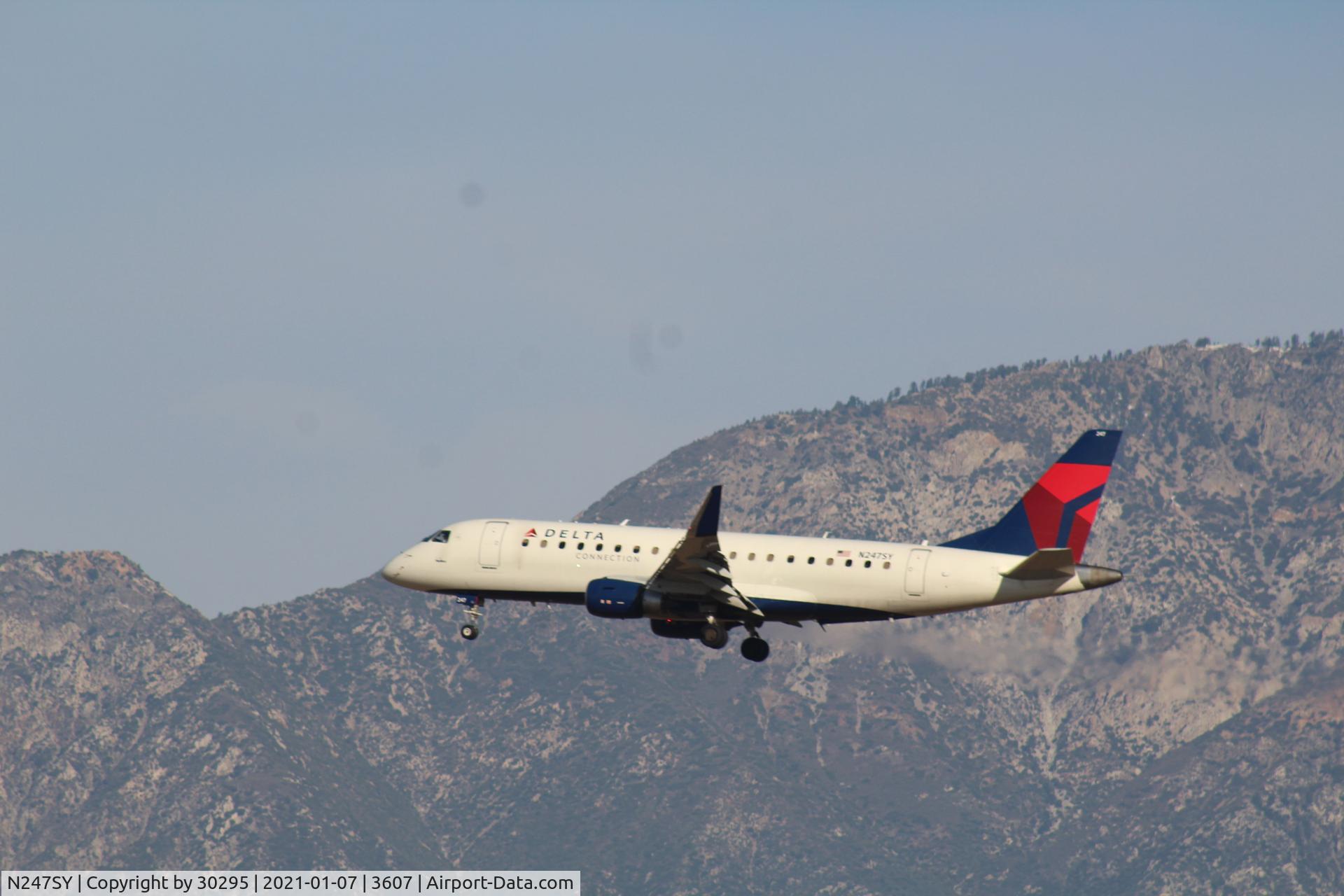N247SY, 2016 Embraer 175LR (ERJ-170-200LR) C/N 17000608, Adding a little power