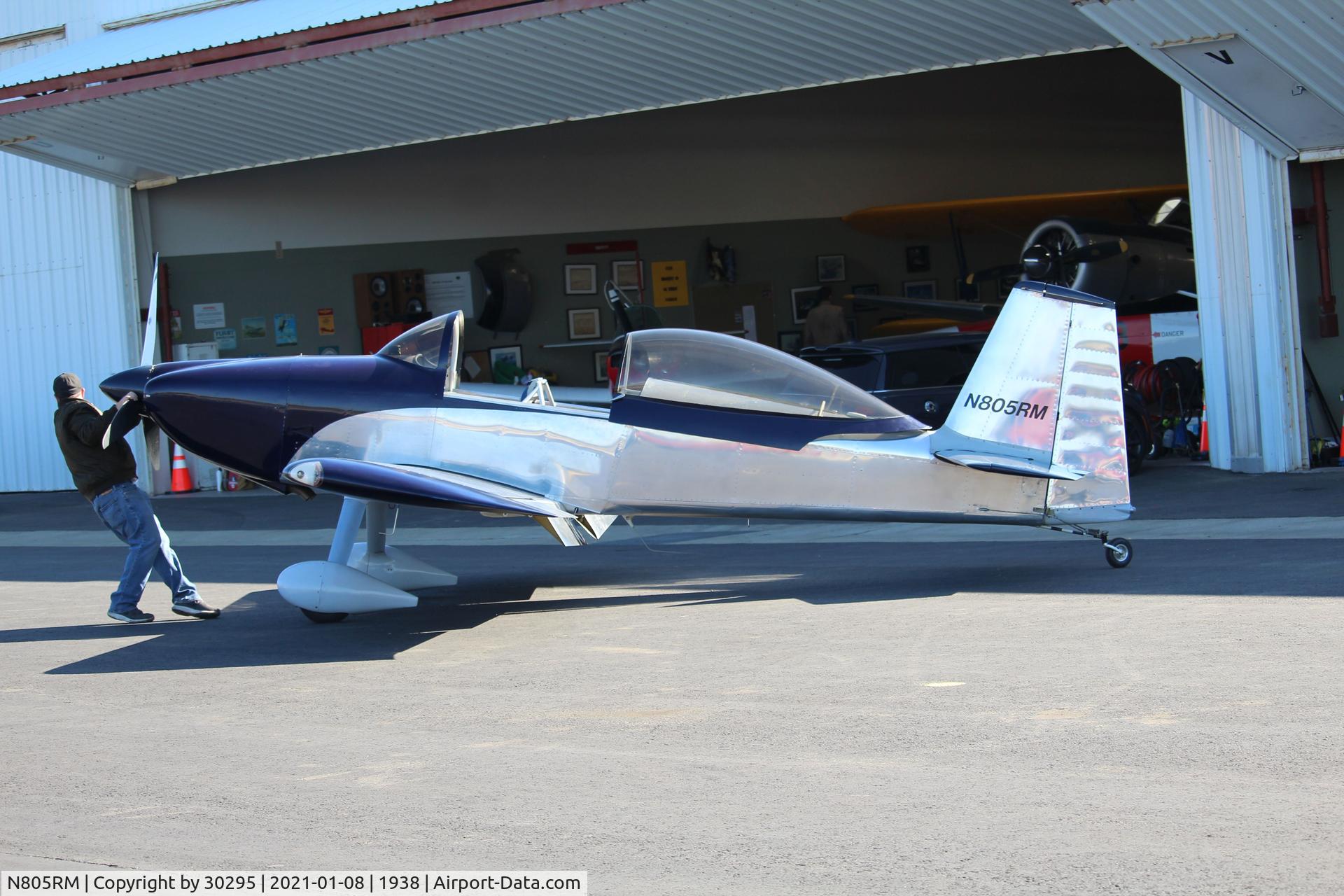 N805RM, Vans RV-8 C/N 81872, Being moved around