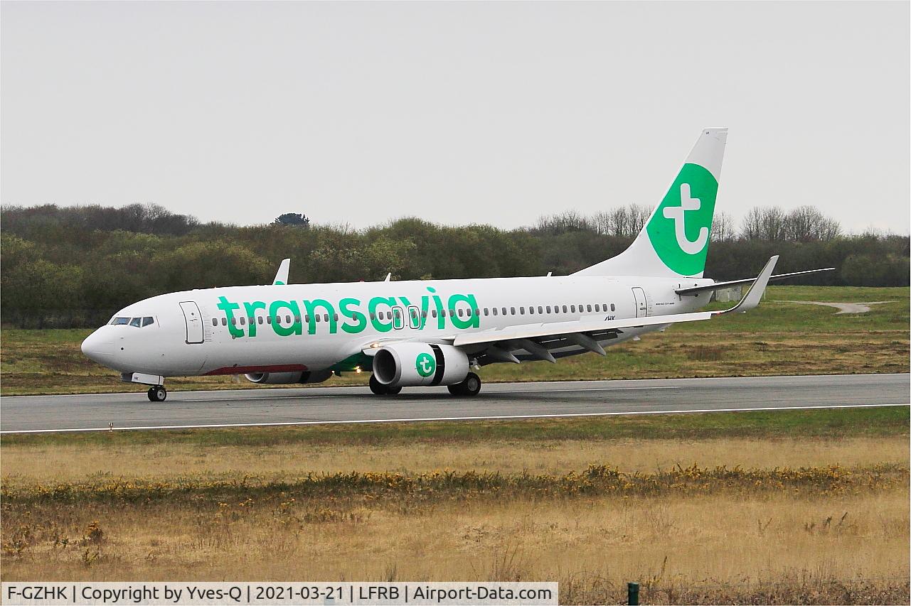 F-GZHK, 2014 Boeing 737-8K2 C/N 37790, Boeing 737-8K2, Taxiing rwy 07R, Brest-Bretagne Airport (LFRB-BES)