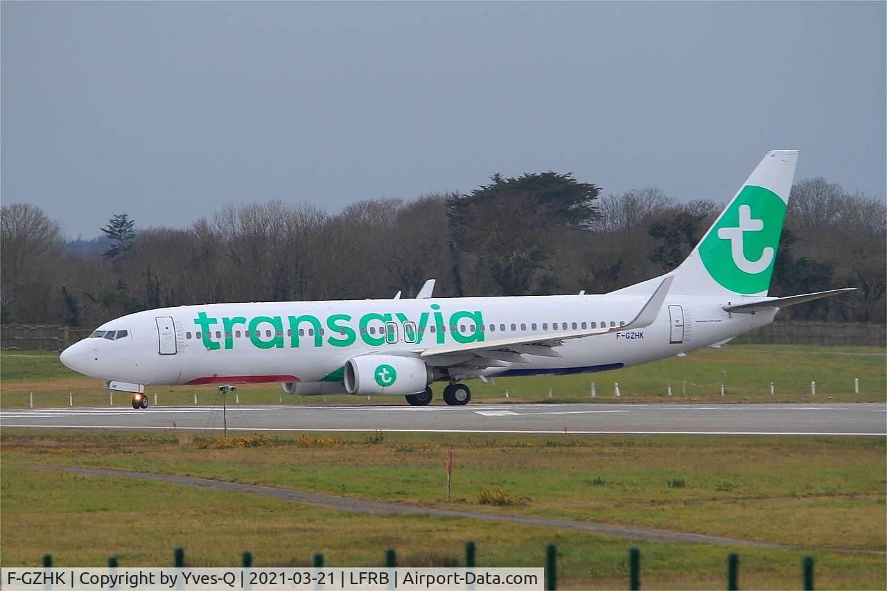 F-GZHK, 2014 Boeing 737-8K2 C/N 37790, Boeing 737-8K2, Lining up rwy 07R, Brest-Bretagne Airport (LFRB-BES)