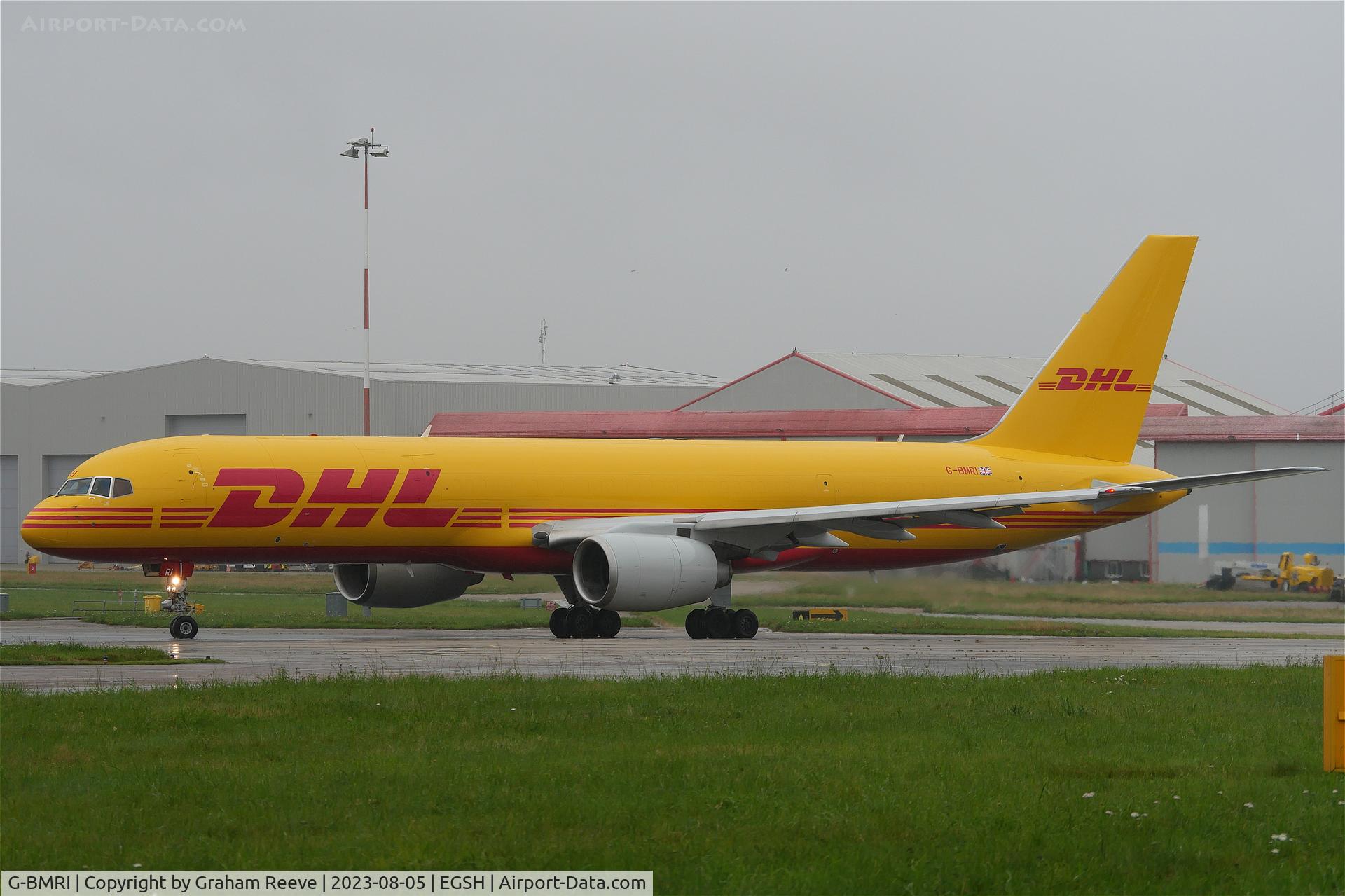 G-BMRI, 1989 Boeing 757-236/SF C/N 24267, Departing from Norwich.
