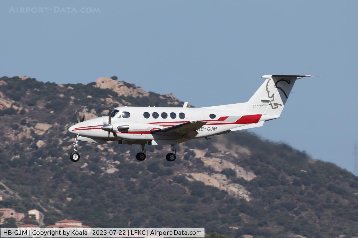 HB-GJM, 1977 Beech 200 Super King Air C/N BB-255, Arrival from Sion (SIR).
