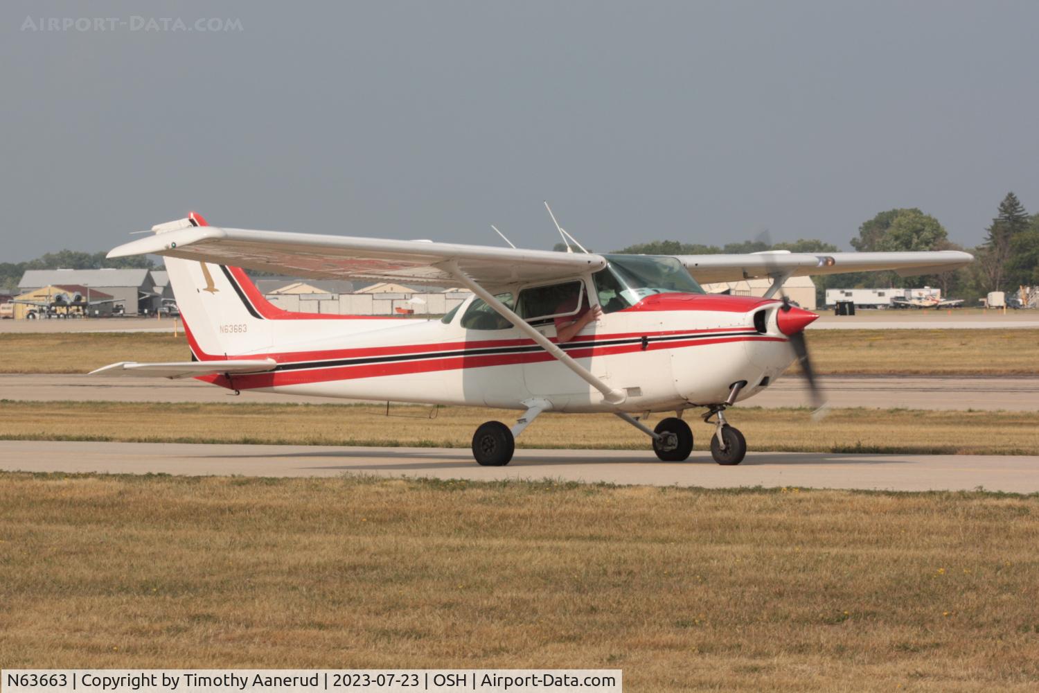 N63663, 1981 Cessna 172P C/N 17275465, 1981 Cessna 172P, c/n: 17275465, AirVenture 2023