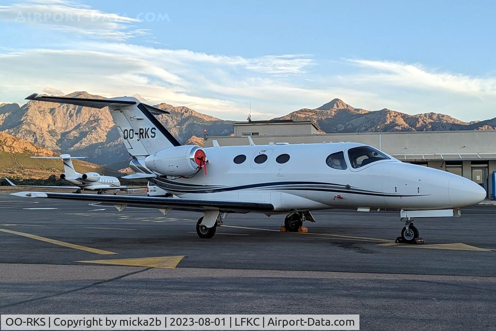 OO-RKS, 2009 Cessna 510 Citation Mustang Citation Mustang C/N 510-0189, Parked