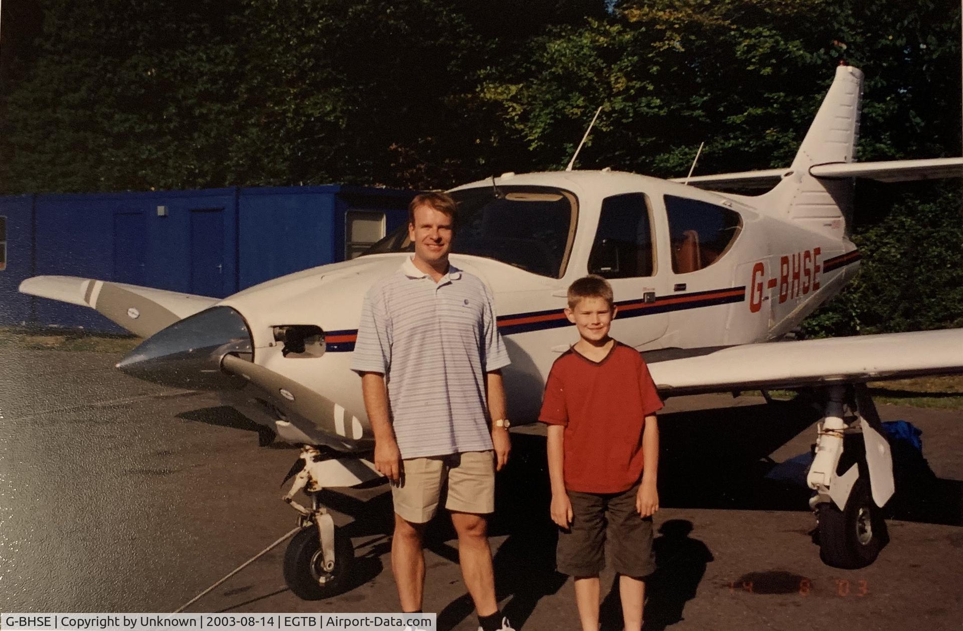 G-BHSE, 1976 Rockwell Commander 114 C/N 14161, Former owner Hamish Harding (of recent Titan submersible fame) and his cousin Robert Livingston Evans at Wycombe Aerodrome in 2003