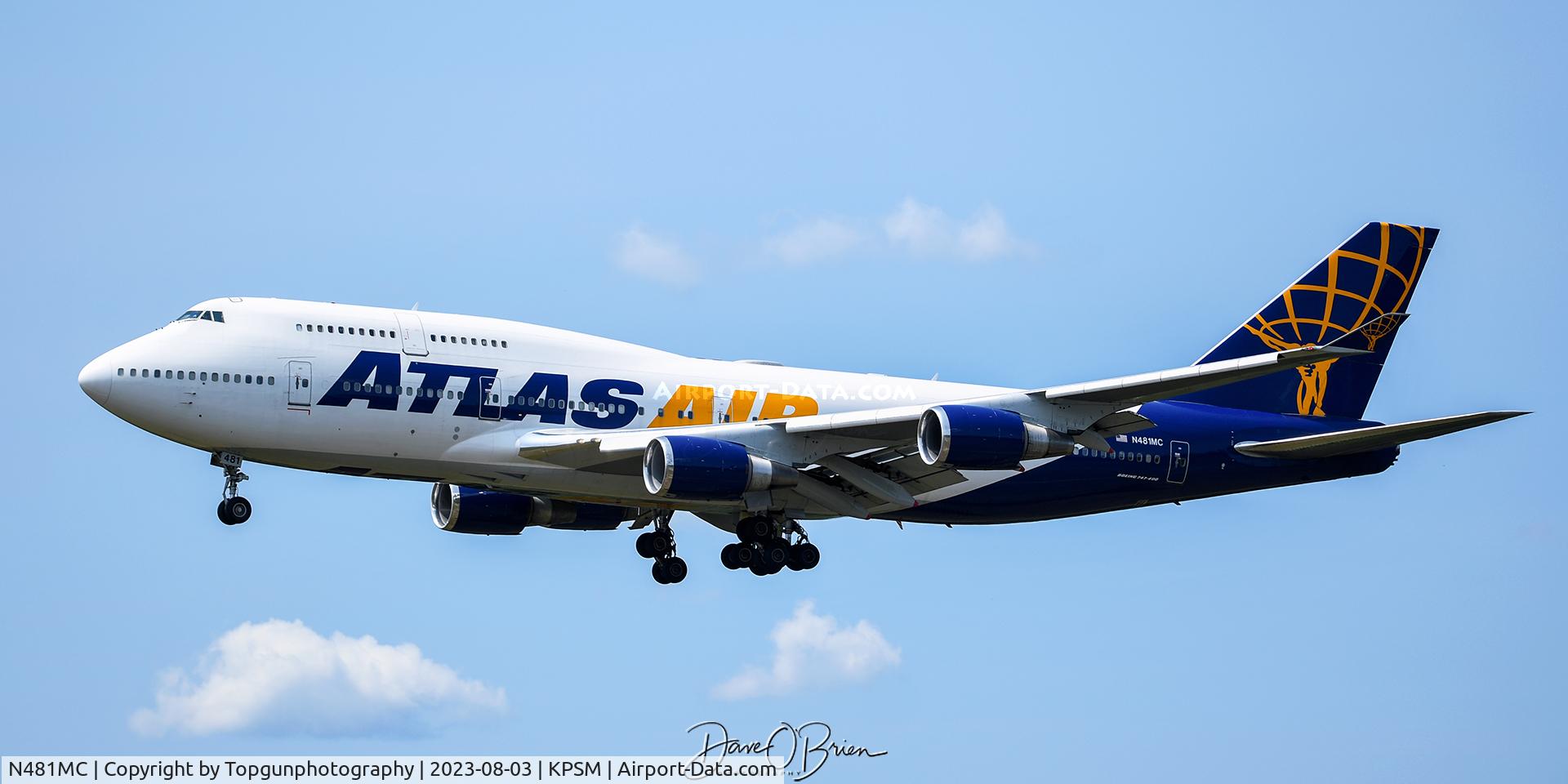 N481MC, 2001 Boeing 747-443 C/N 32339, GIANT8387 making a stop for fuel and new pilots