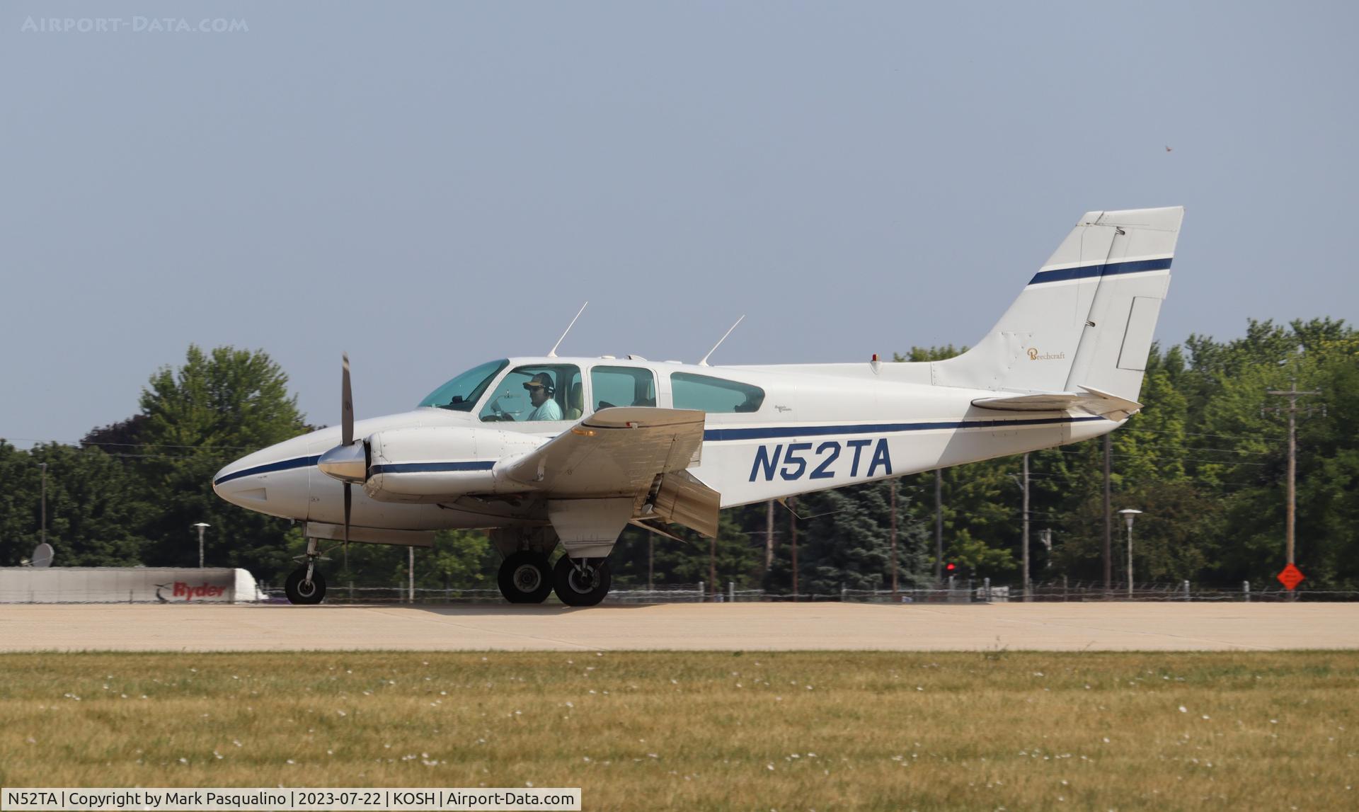 N52TA, 1963 Beech 95-A55 Baron C/N TC-442, Beech A55
