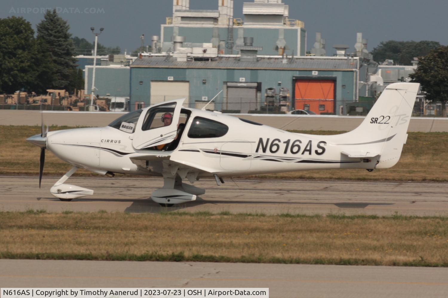 N616AS, 2005 Cirrus SR22 C/N 1428, 2005 Cirrus SR22, c/n: 1428. AirVenture 2023