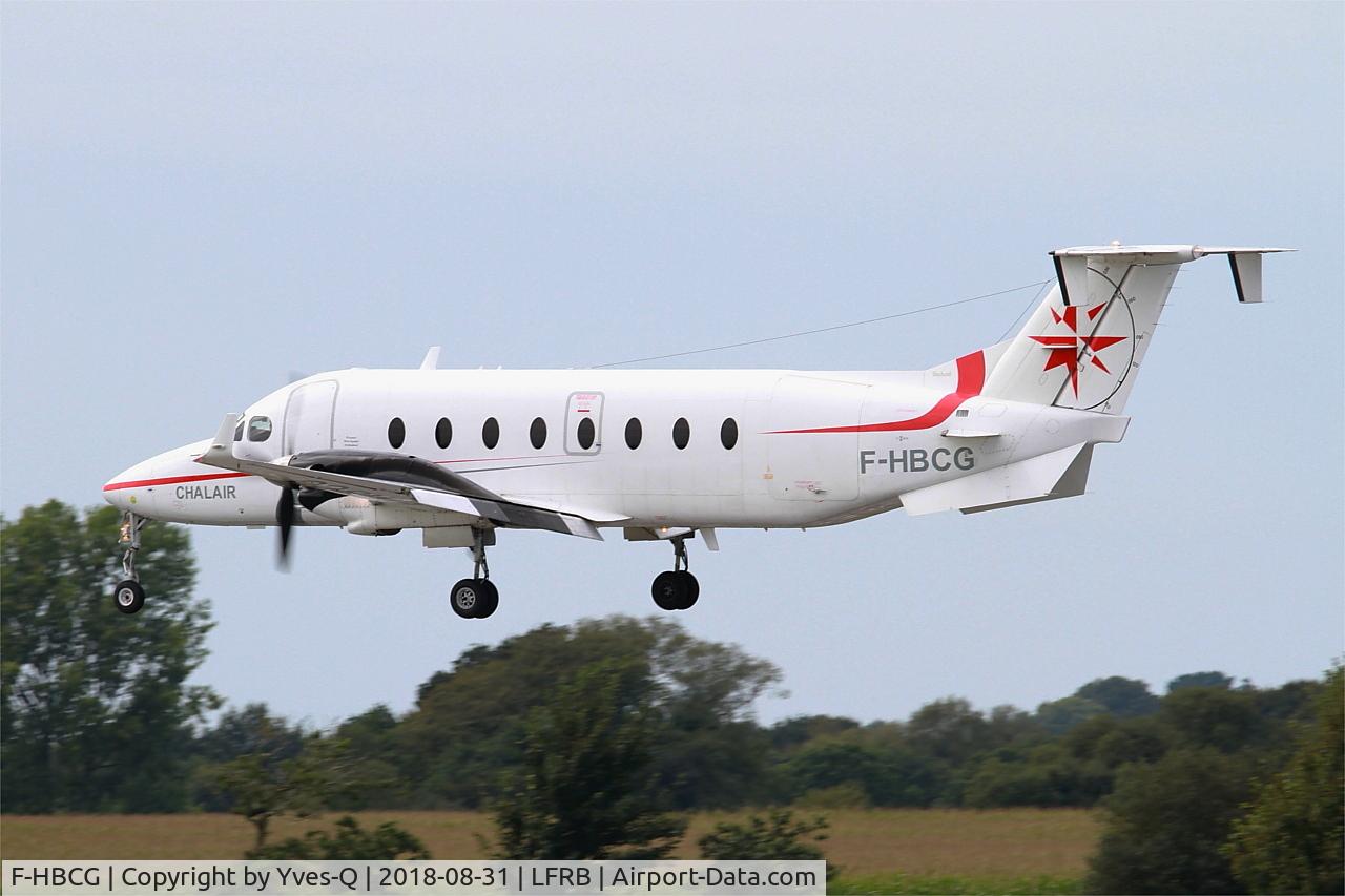 F-HBCG, 1993 Beech 1900D C/N UE-70, Beech 1900D, Short approach rwy 25L, Brest-Bretagne airport (LFRB-BES)