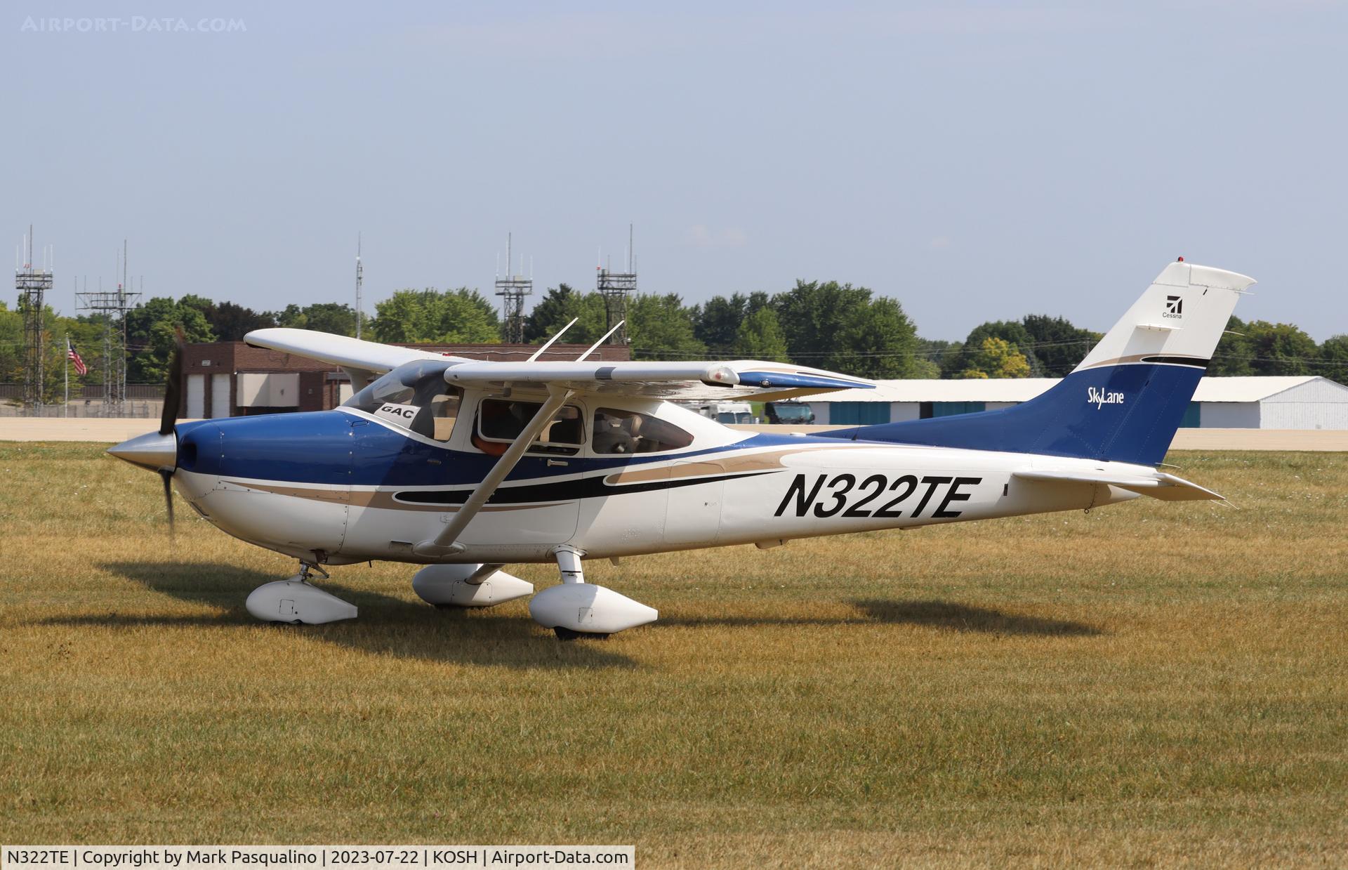 N322TE, 2004 Cessna 182T Skylane C/N 18281372, Cessna 182T