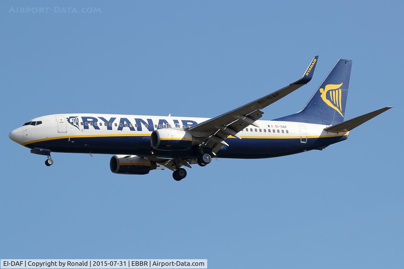 EI-DAF, 2002 Boeing 737-8AS C/N 29939, at bru