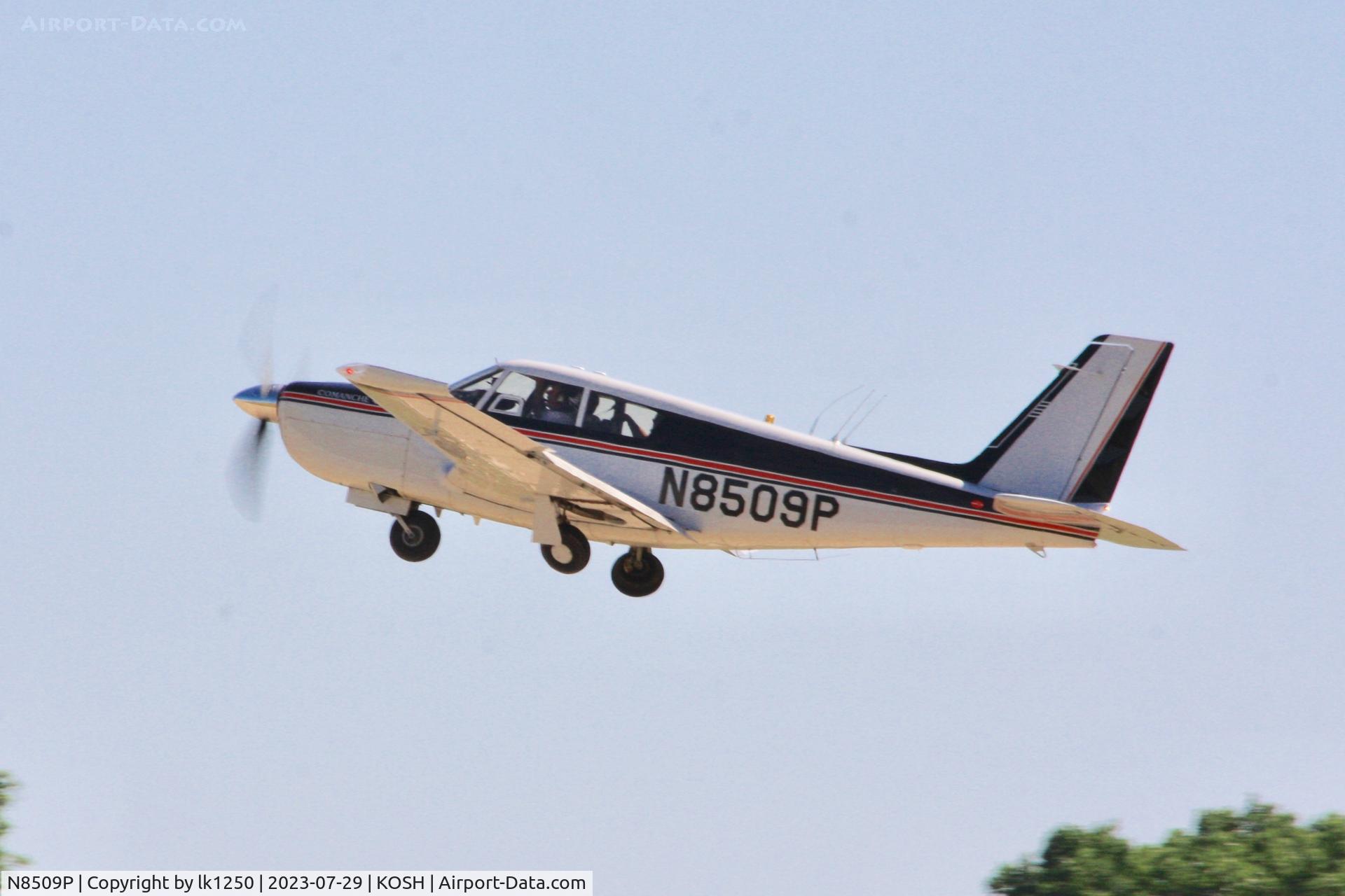N8509P, 1964 Piper PA-24-400 Comanche 400 C/N 26-89, This Piper Comanche 400 was at EAA Air Venture 2023
