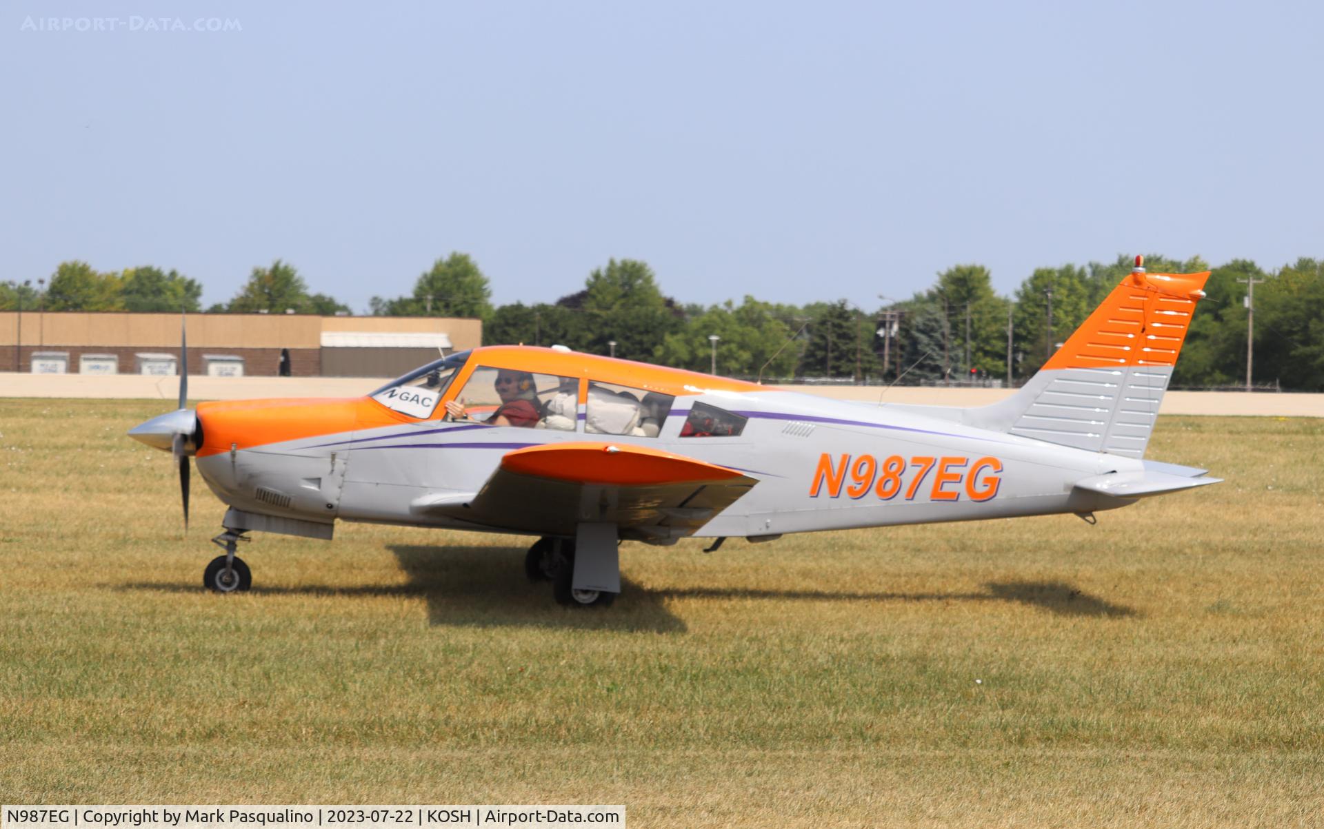 N987EG, 1972 Piper PA-28R-200 C/N 28R-7335027, Piper PA-28R-200
