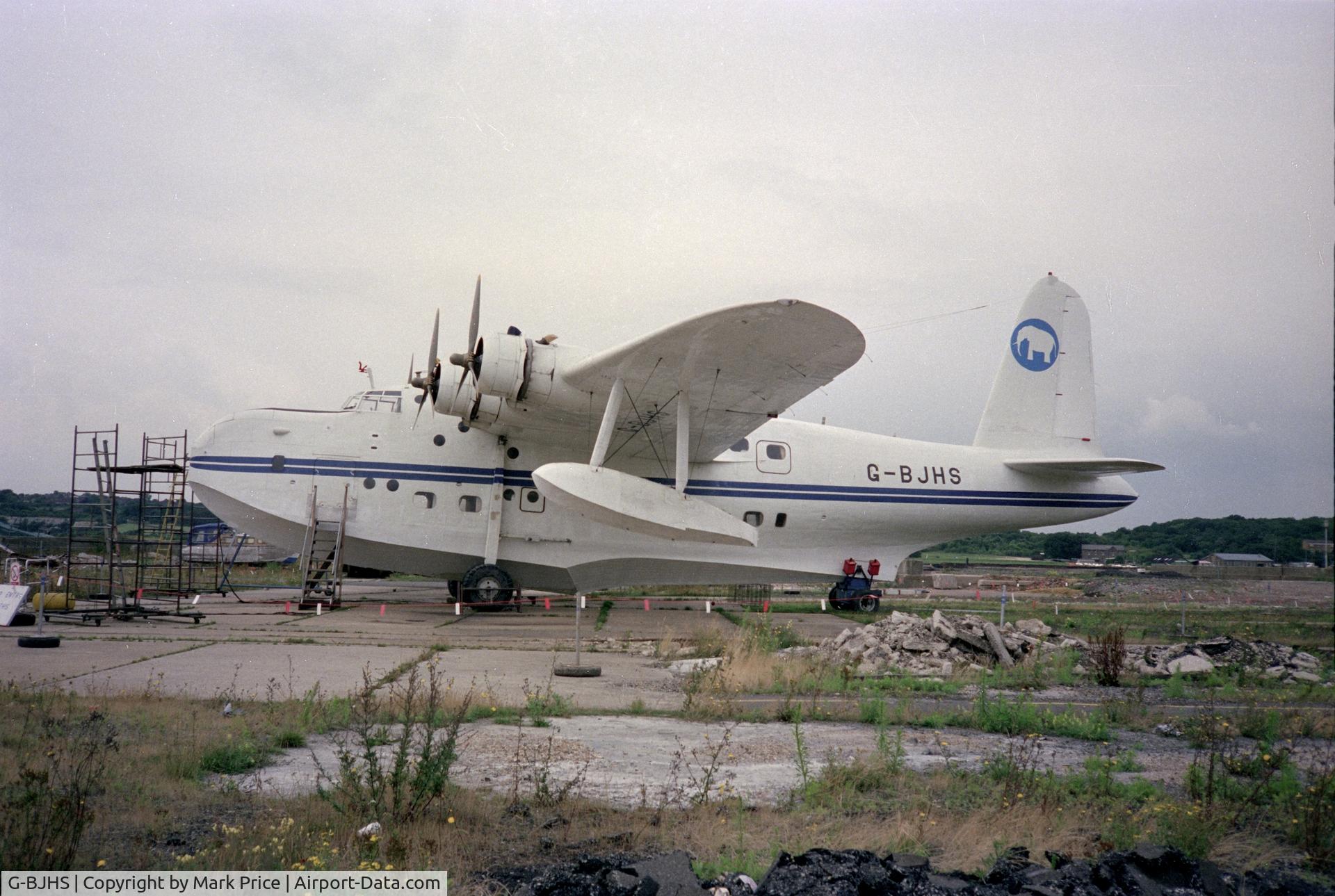 G-BJHS, 1944 Short S.25 Sunderland V C/N SH.113, Taken around 1986, don't remember where.