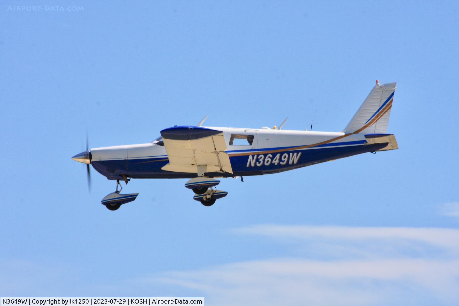 N3649W, 1966 Piper PA-32-260 Cherokee Six C/N 32-554, This Piper Cherokee Six landed at Oshkosh for EAA AirVenture 2023