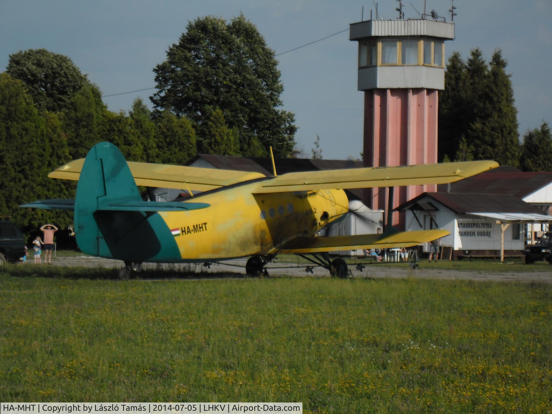HA-MHT, 1974 PZL-Mielec AN-2R C/N 1G155-11, Go for aerial spray