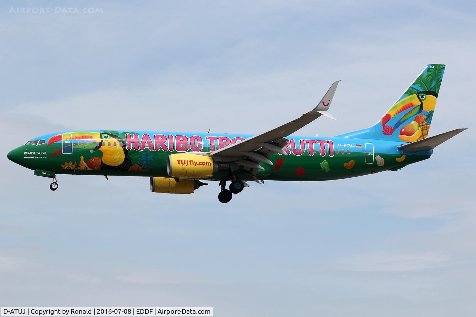 D-ATUJ, 2012 Boeing 737-8K5 C/N 39923, at fra