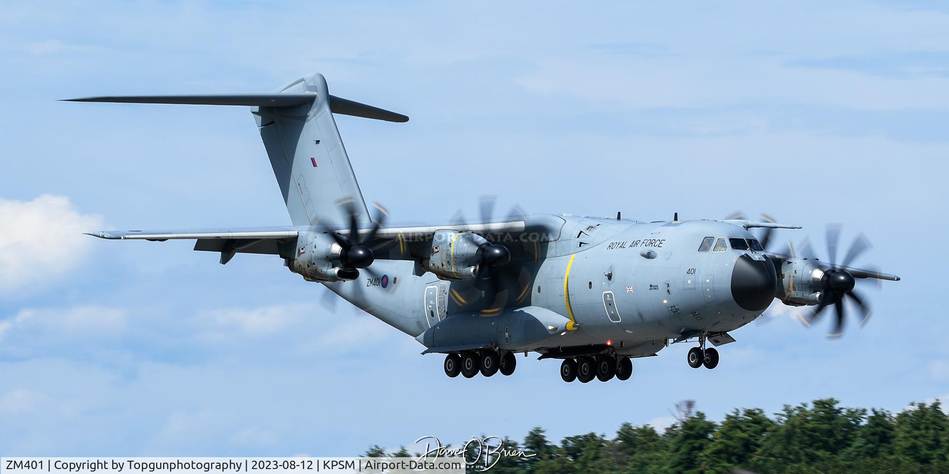 ZM401, 2014 Airbus A400M-180 Atlas C.1 C/N 016, ASCOT4045 landing RW16