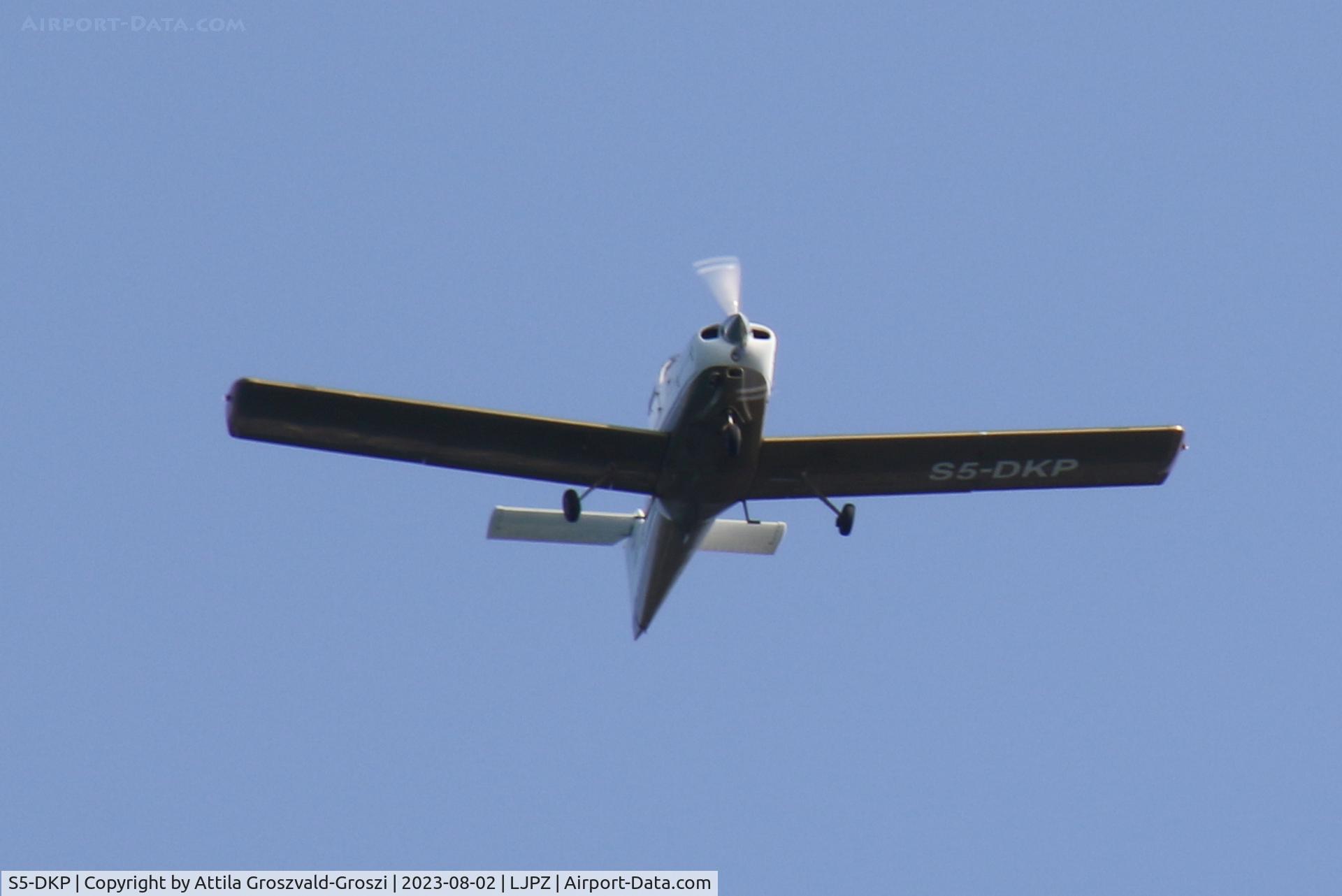 S5-DKP, 1978 Piper PA-38-112 Tomahawk Tomahawk C/N 38-78A0583, LJPZ - Portorož Airport, Slovenia
