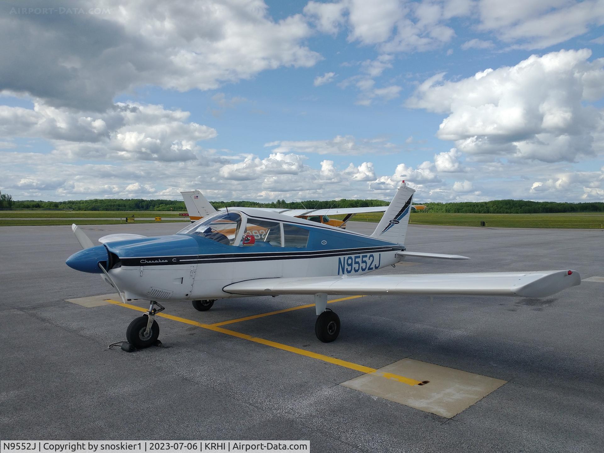 N9552J, 1966 Piper PA-28-180 C/N 28-3682, Flying Hamburger Social
