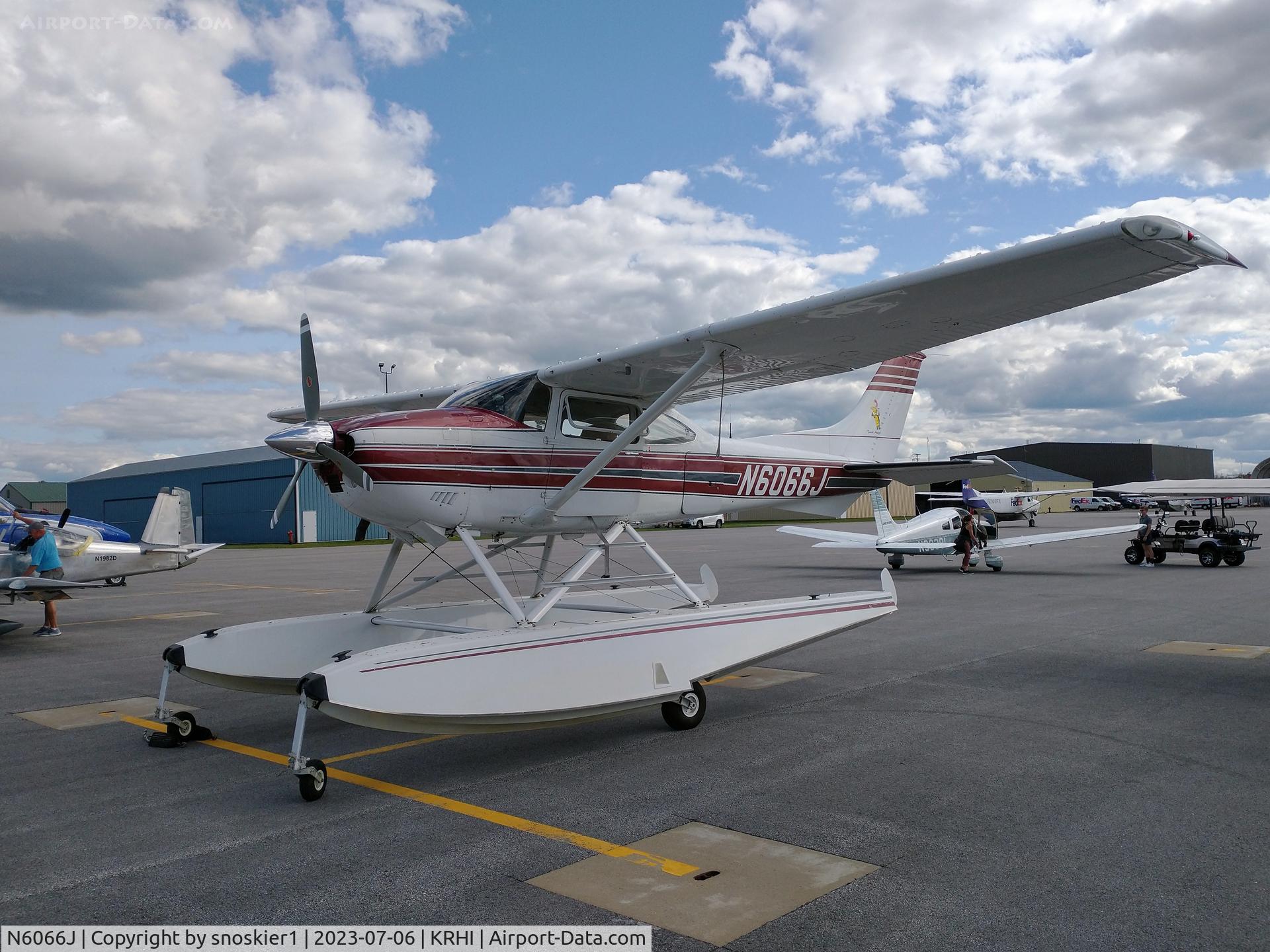 N6066J, 1975 Cessna 182P Skylane C/N 18263621, Flying Hamburger Social