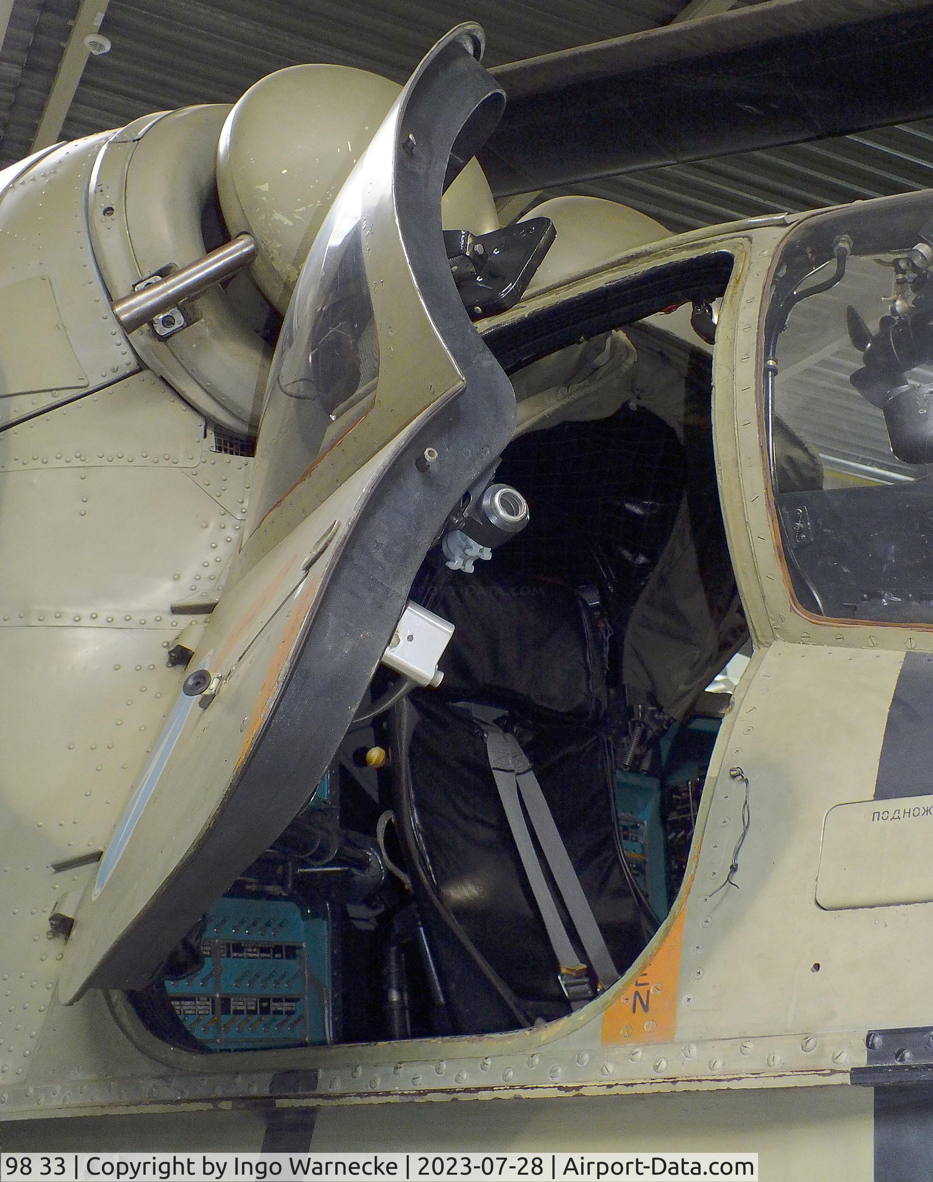 98 33, Mil Mi-24P Hind F C/N 340330, Mil Mi-24P HIND-F at the Wehrtechnische Studiensammlung (WTS), Koblenz #c