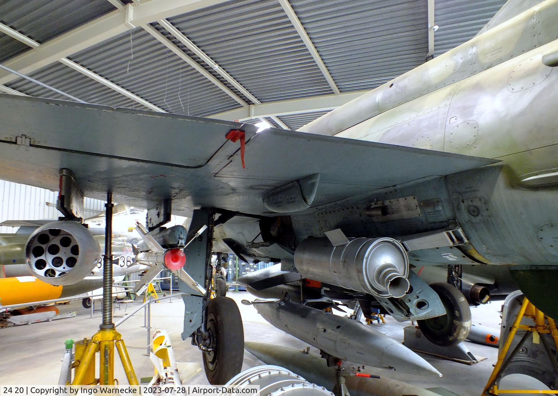 24 20, Mikoyan-Gurevich MiG-21bis C/N 75051402/3311, Mikoyan i Gurevich MiG-21bis SAU FISHBED-N at the Wehrtechnische Studiensammlung (WTS), Koblenz