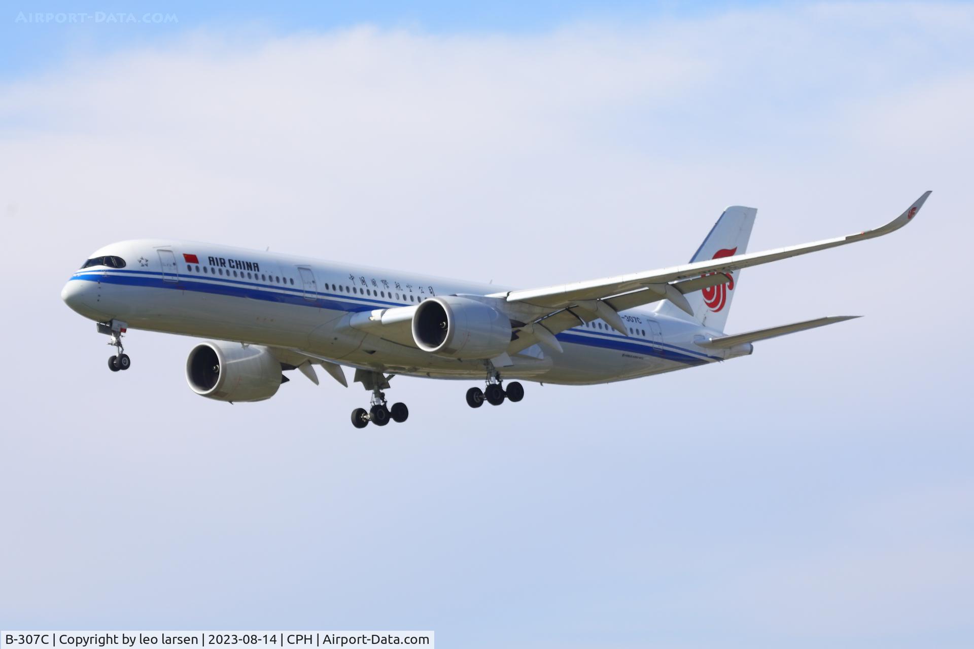B-307C, 2018 Airbus A350-941 C/N 284, Copenhagen 14.8.2023