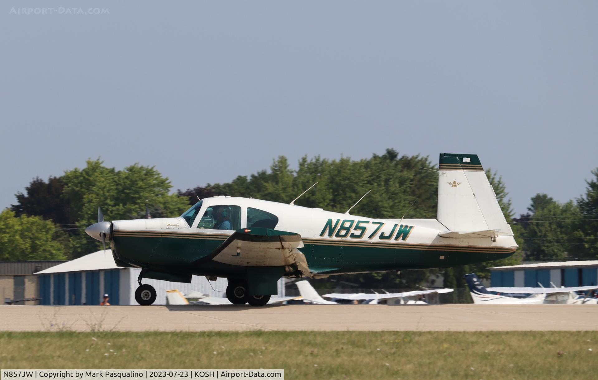 N857JW, 1963 Mooney M20C Ranger C/N 2435, Mooney M20C