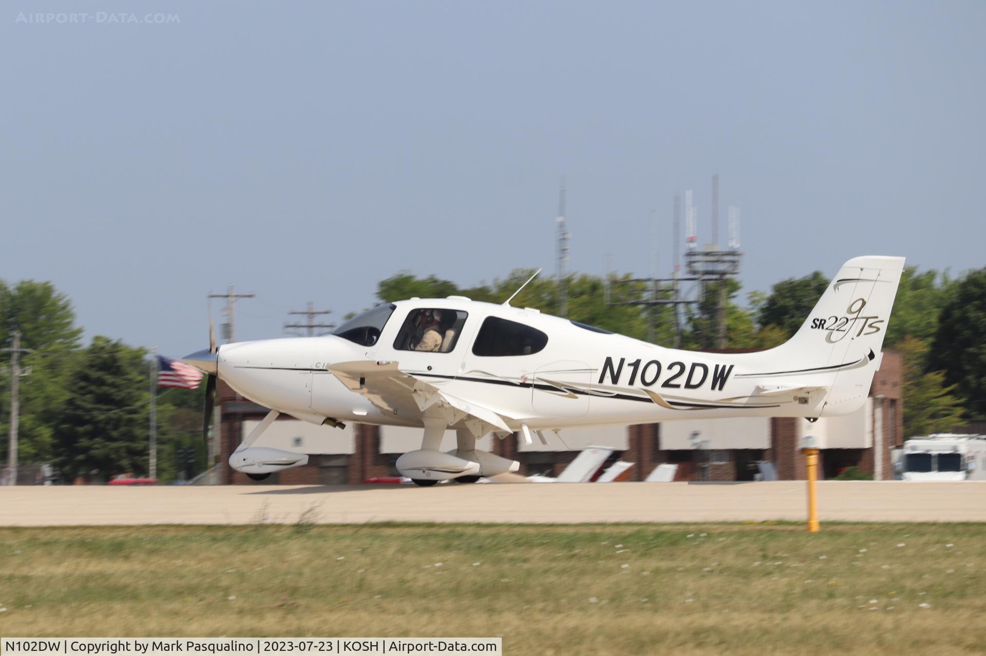 N102DW, 2006 Cirrus SR22 C/N 1750, Cirrus SR22