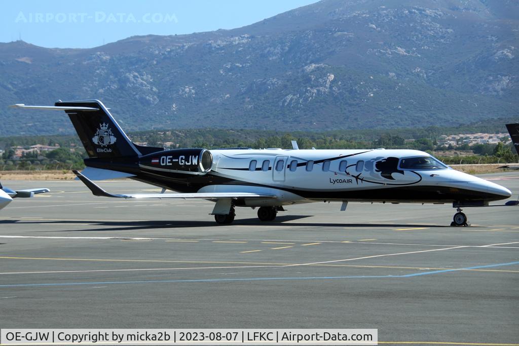 OE-GJW, Learjet 75 C/N 45-571, Parked