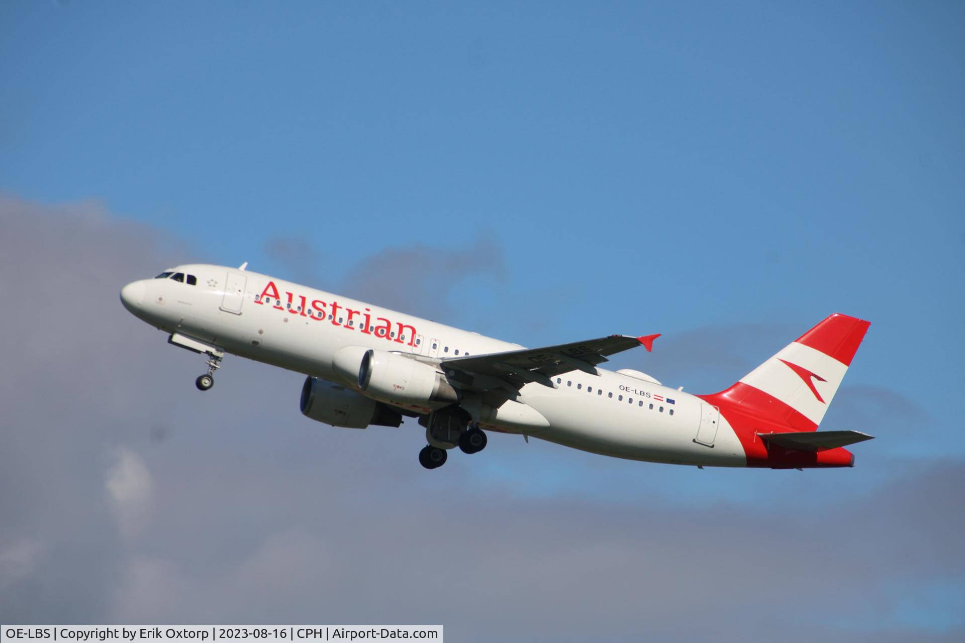 OE-LBS, 2000 Airbus A320-214 C/N 1189, OE-LBS landing rw 22R