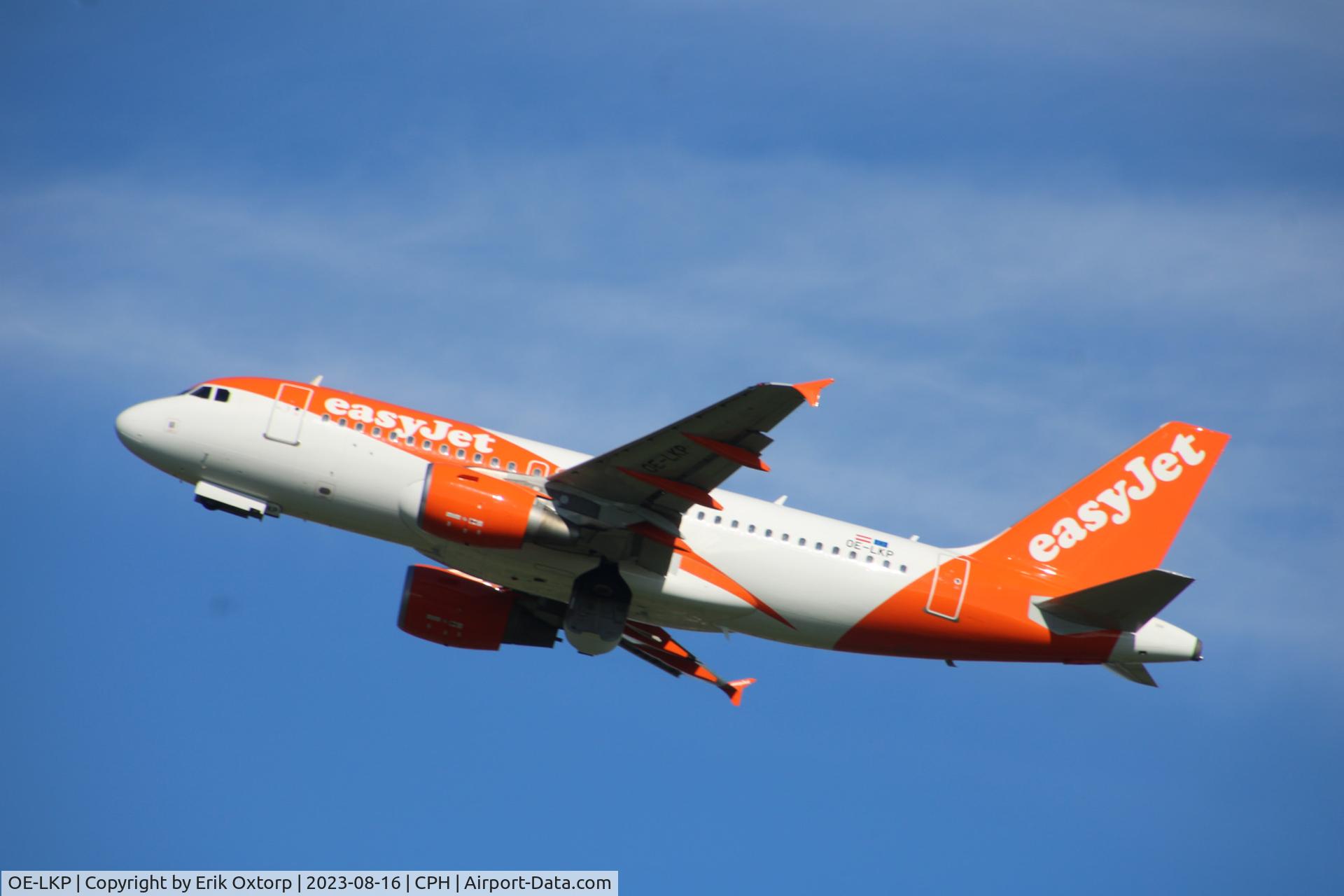 OE-LKP, 2008 Airbus A319-111 C/N 3702, OE-LKP taking off rw 22R