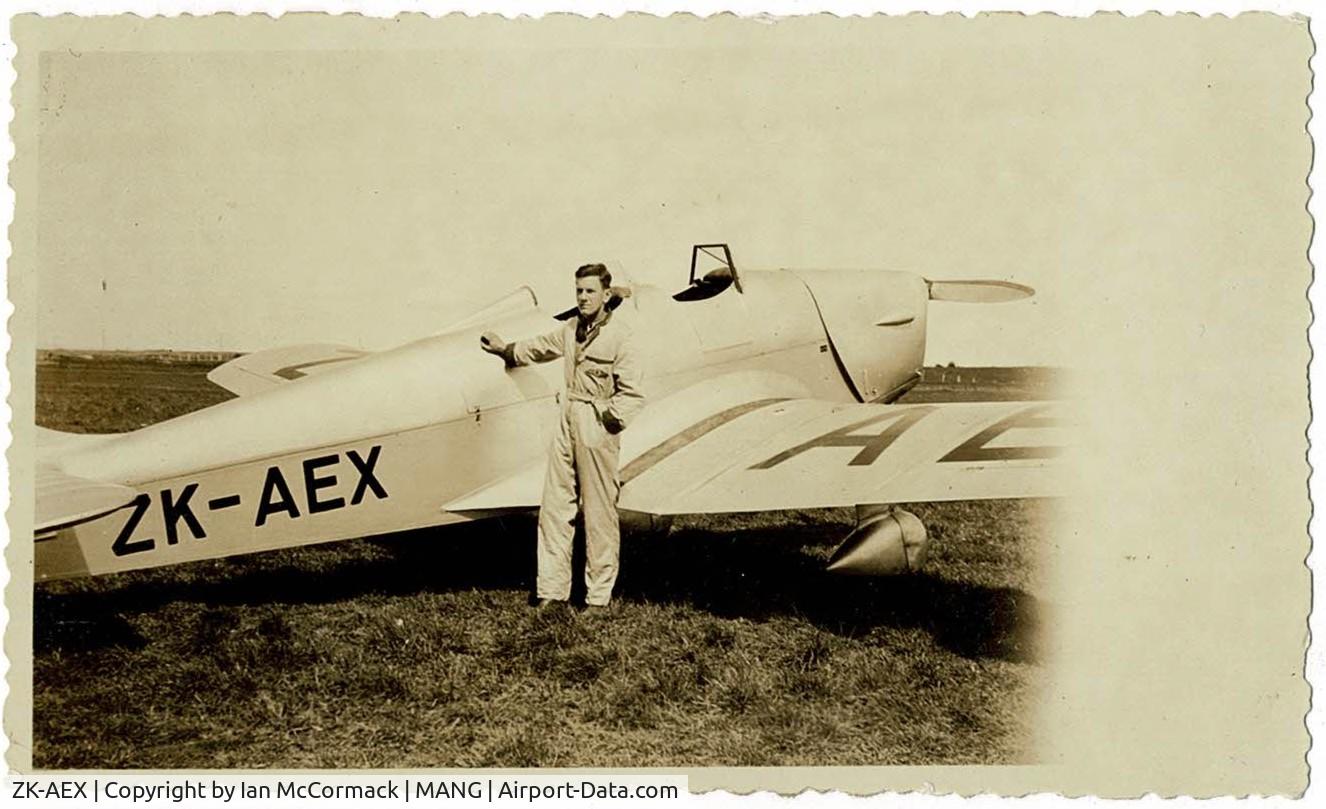 ZK-AEX, Miles M14A Hawk Trainer 3 C/N 331, My Uncle Arthur Gee at Mangere Aerodrome (Now Auckalnd International Airport)
