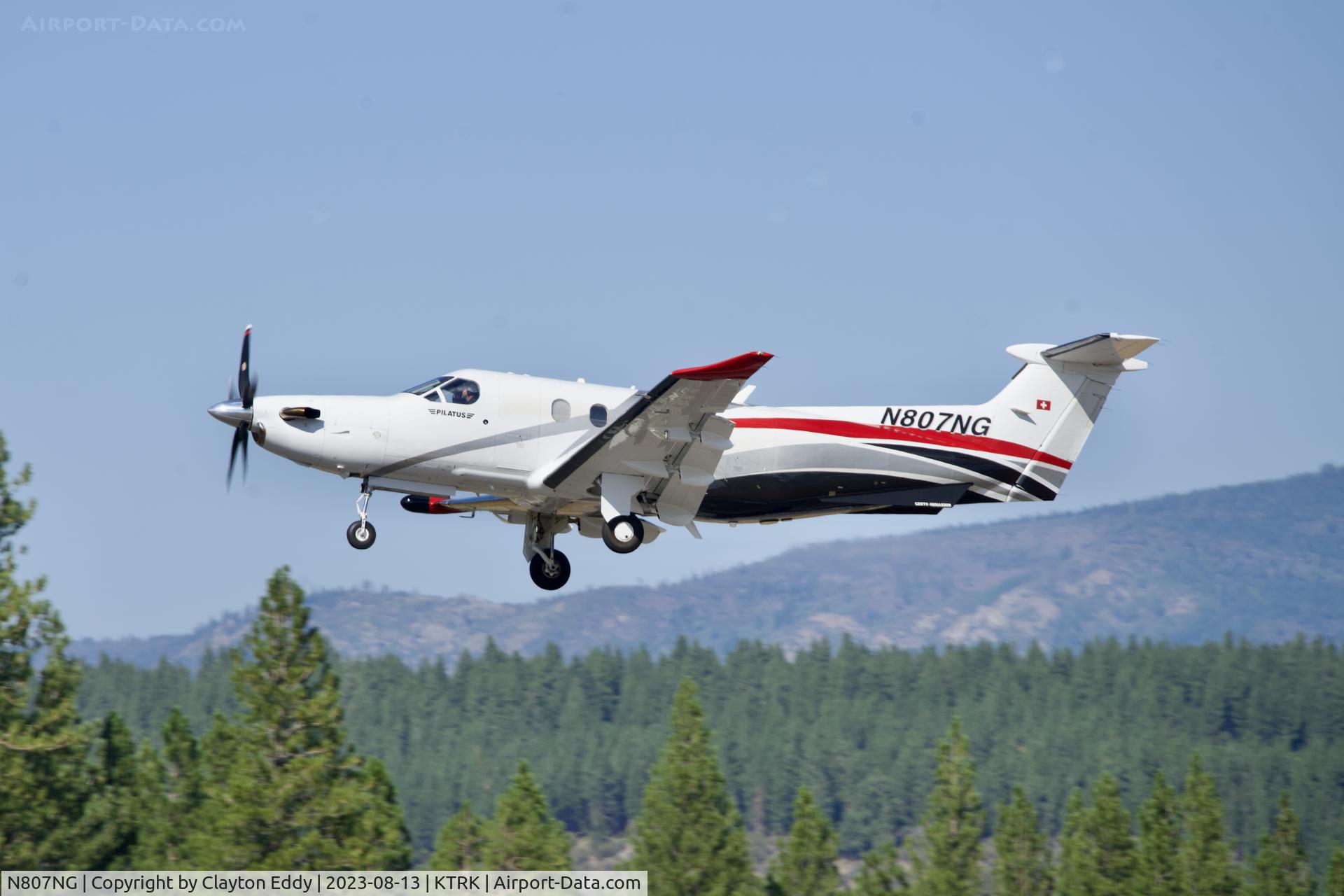 N807NG, 2018 Pilatus PC-12/47E C/N 1807, Truckee Tahoe airport in California 2023.