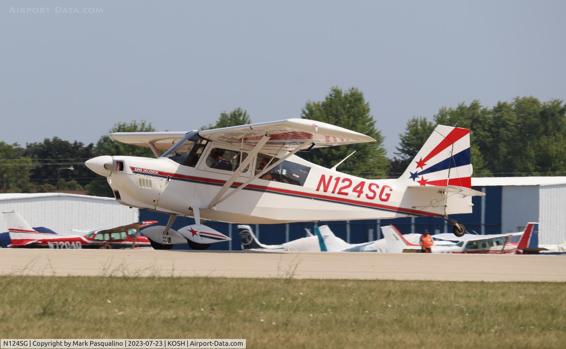 N124SG, 2008 American Champion 8KCAB Super Decathlon C/N 1071-2008, American Champion 8KCAB