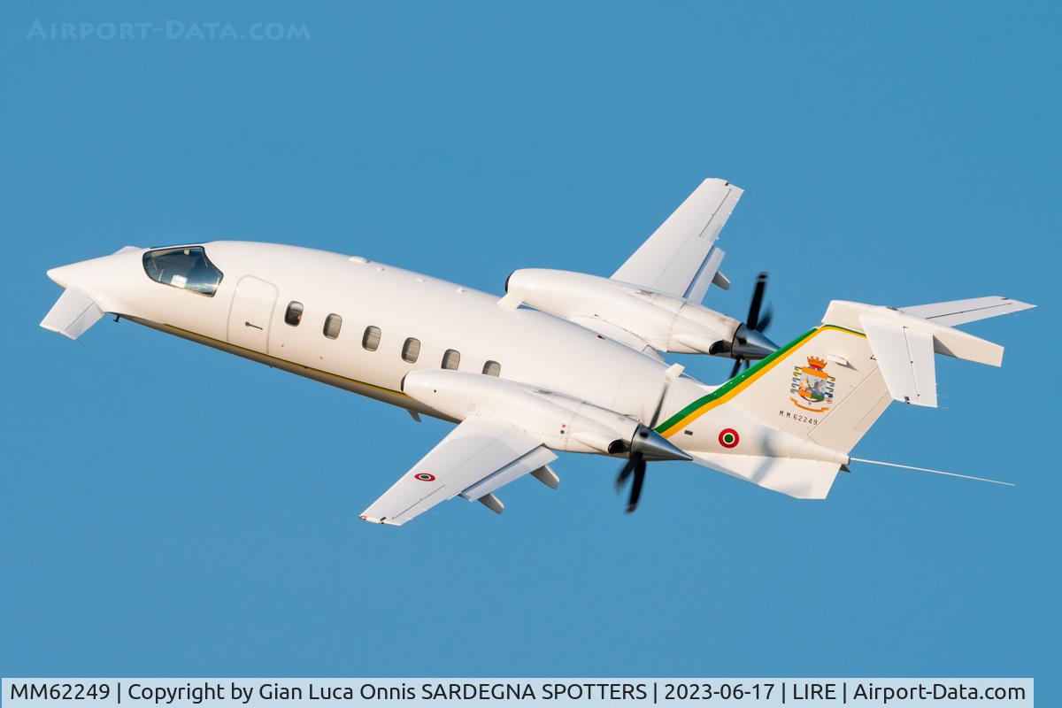 MM62249, 2007 Piaggio P-180 Avanti II C/N 1126, Take Off