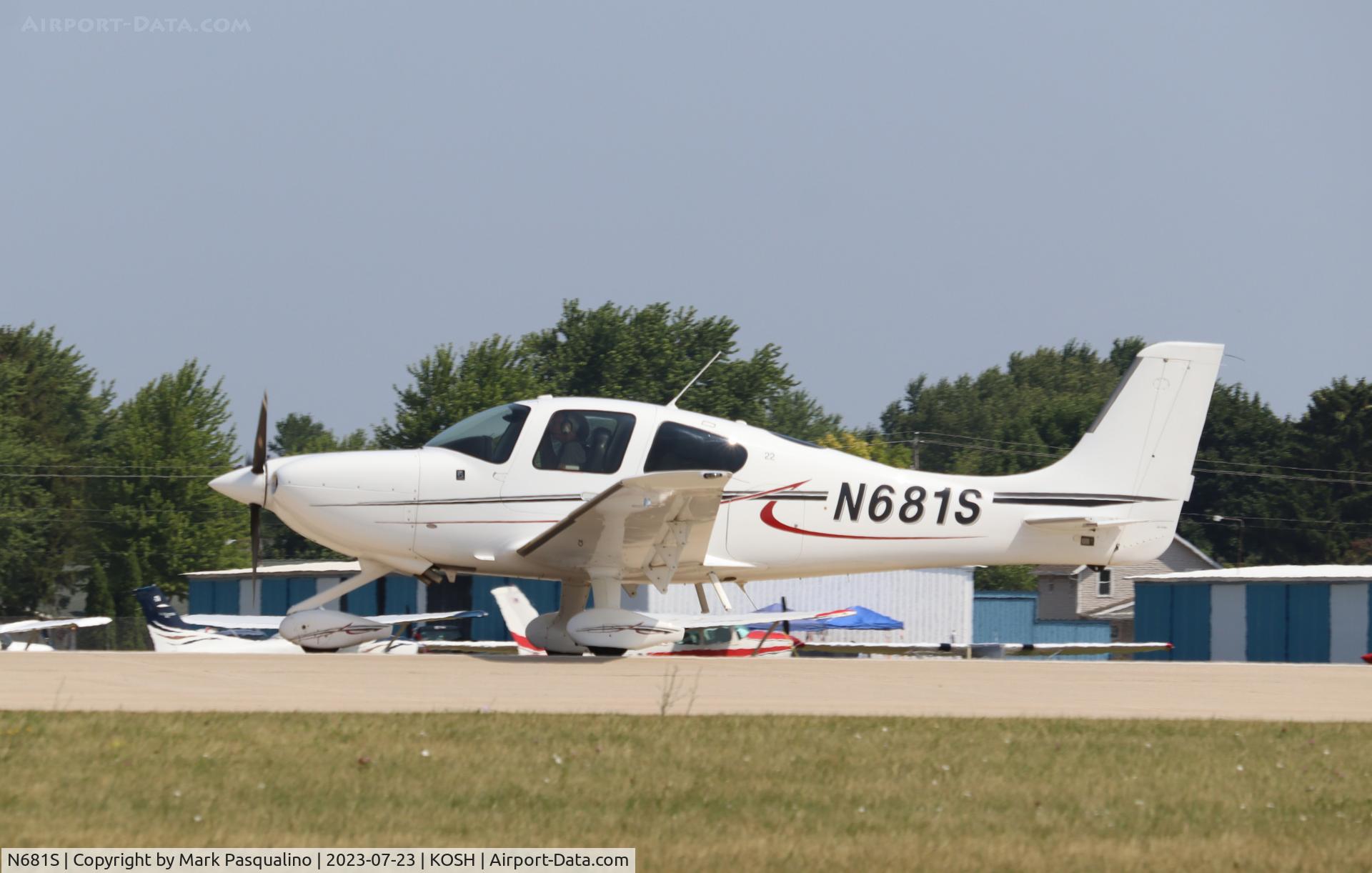 N681S, 2016 Cirrus SR22 C/N 4398, Cirrus SR22
