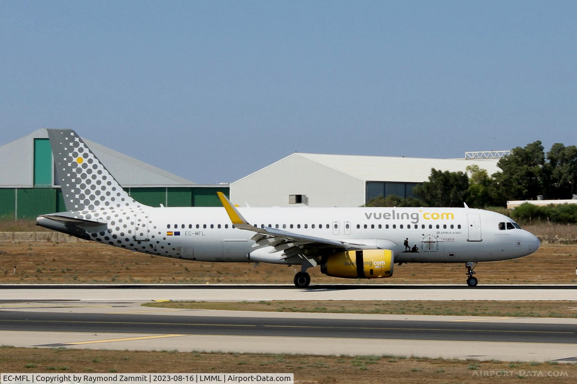EC-MFL, 2015 Airbus A320-232 C/N 6557, A320 EC-MFL Vueling
