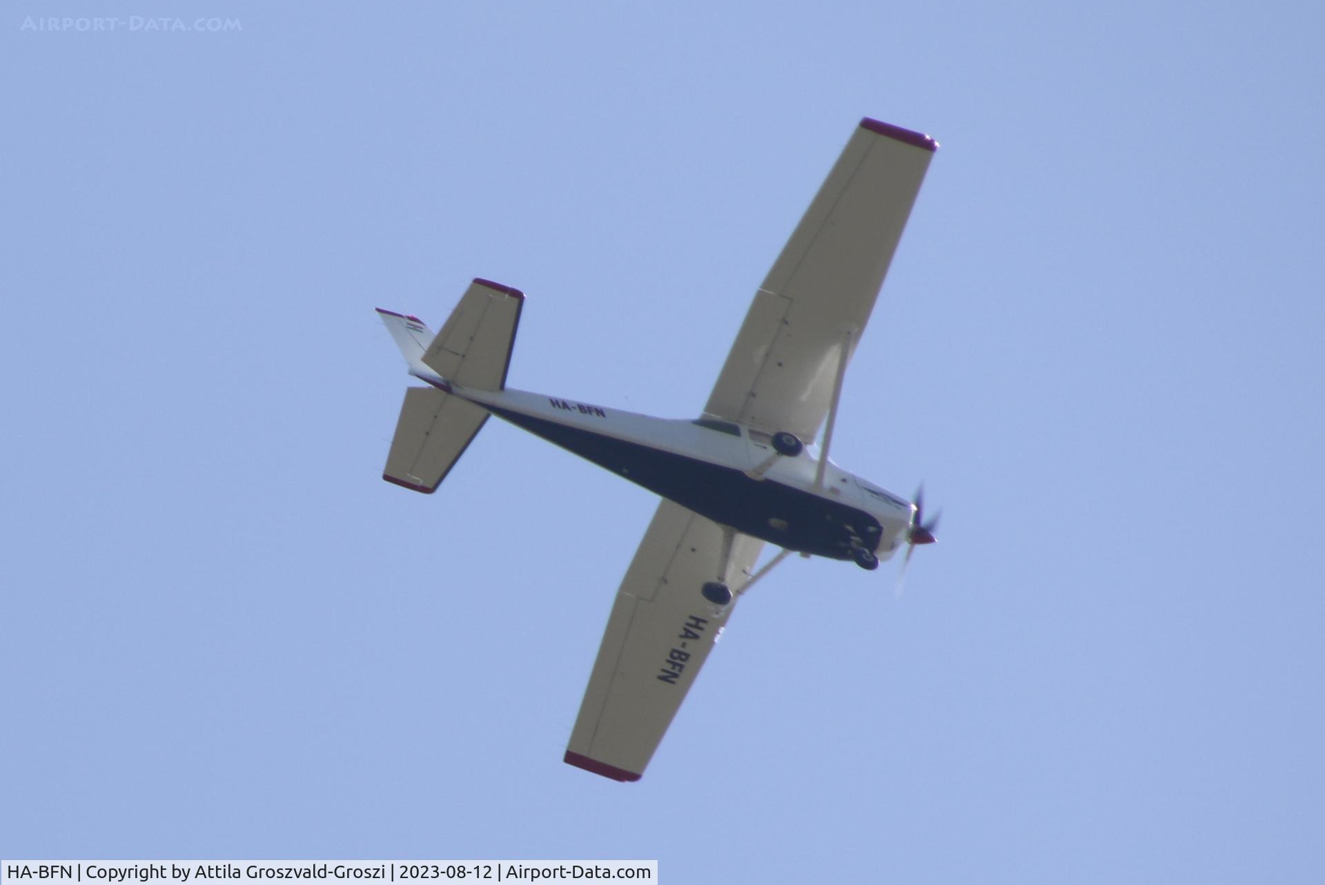 HA-BFN, Reims F172P Skyhawk II C/N F17202193, In the airspace of Úrhida Airport, Hungary
