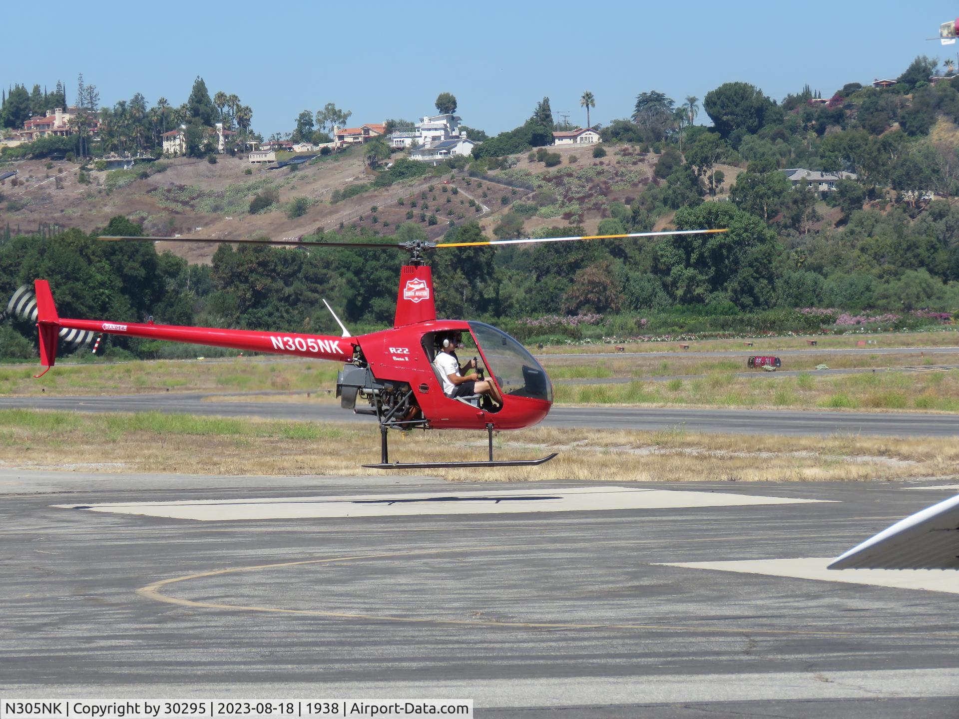 N305NK, 2001 Robinson R22 Beta C/N 3163, Lifting off