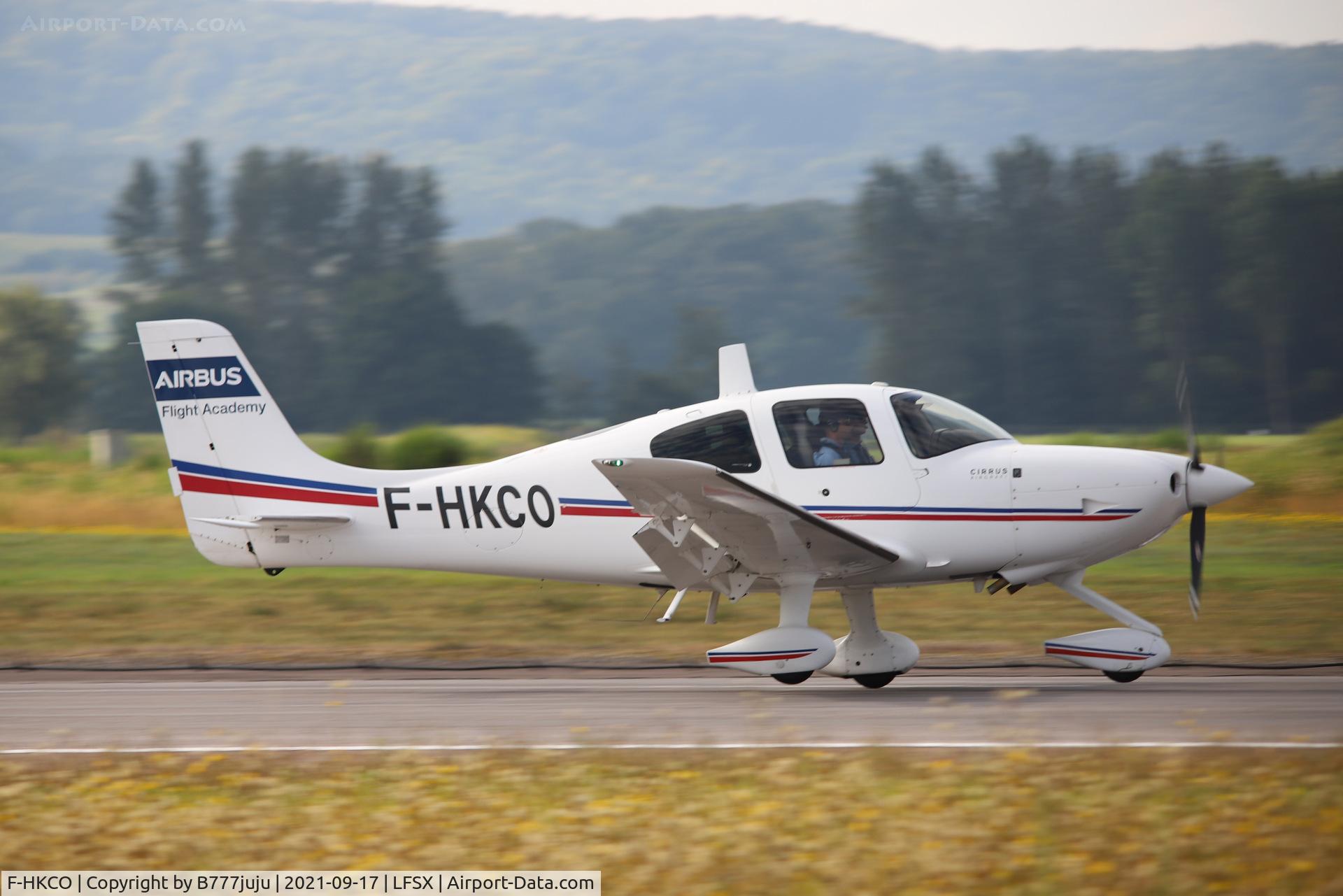 F-HKCO, 2012 Cirrus SR22 C/N 3878, during Luxeuil Airshow 2021