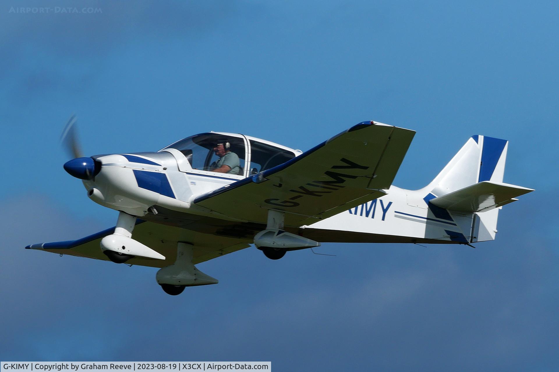 G-KIMY, 1980 Robin DR-400-140B Major C/N 1401, Departing from Northrepps.