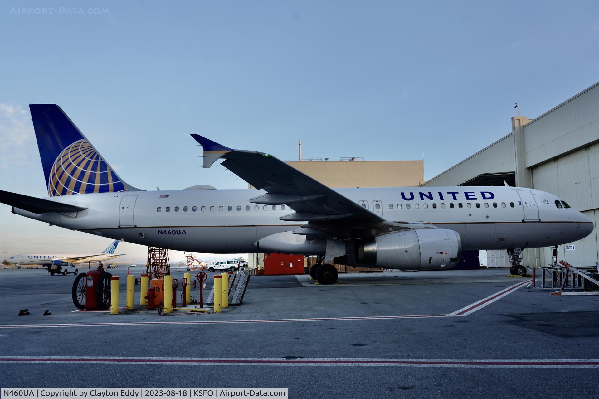 N460UA, 2000 Airbus A320-232 C/N 1248, SFO 2023.