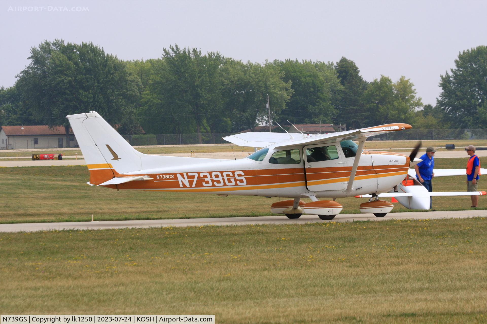 N739GS, 1978 Cessna 172N C/N 17270537, This Cessna 172 arrives at EAA AirVenture 2023.