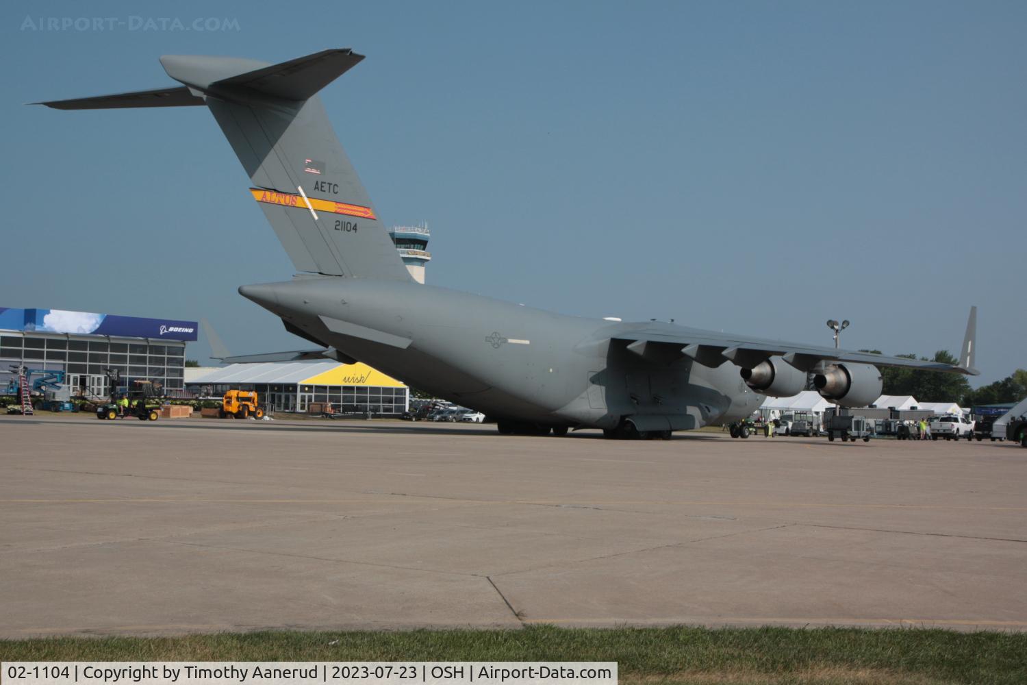 02-1104, 2002 Boeing C-17A Globemaster III C/N P-104, 2002 Boeing C-17A Globemaster III, c/n: P-104, AirVenture 2023