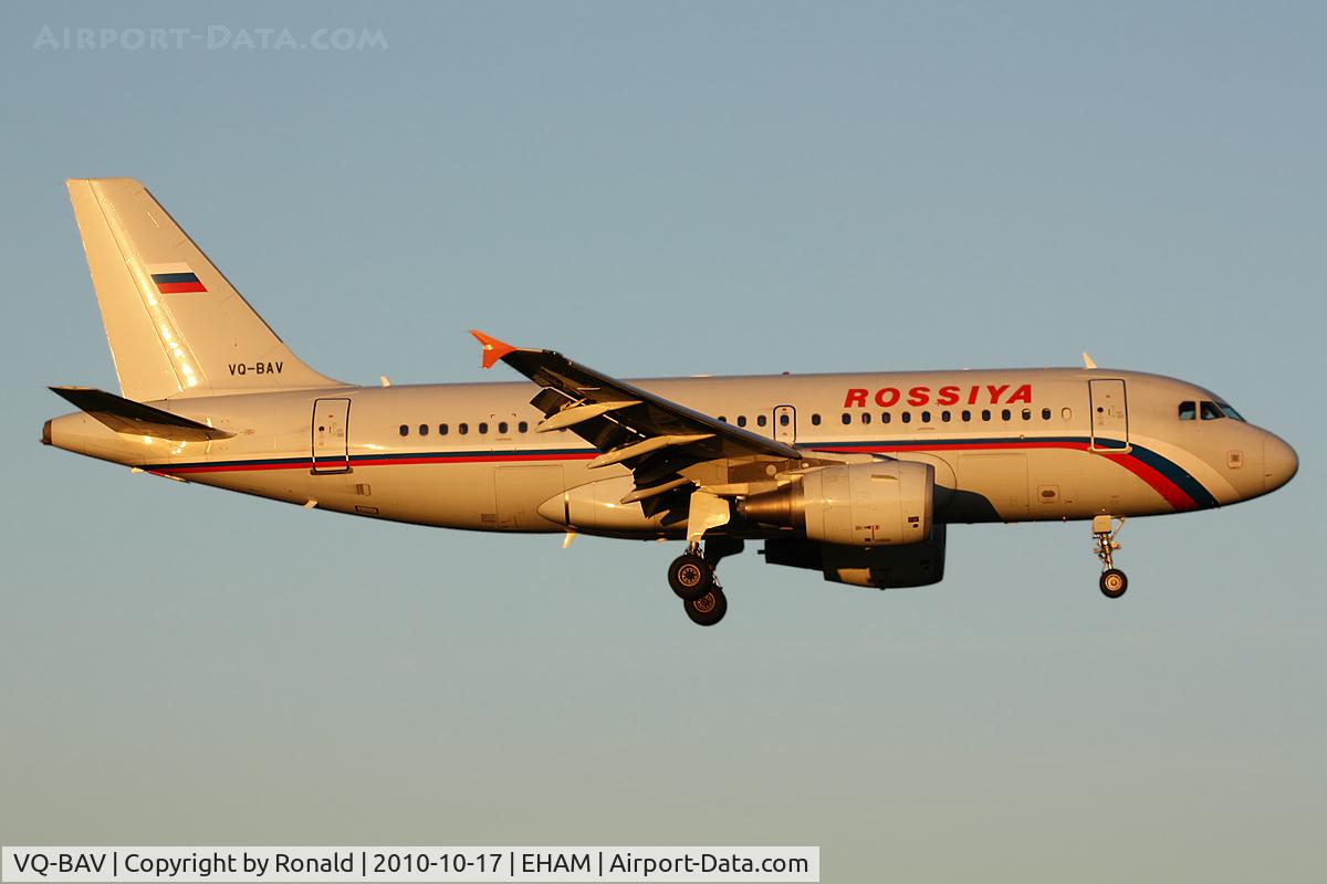 VQ-BAV, 2002 Airbus A319-111 C/N 1743, at spl