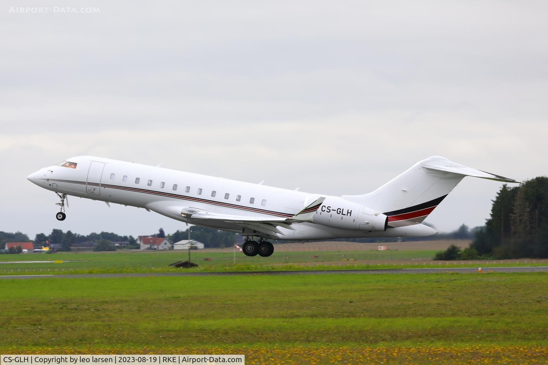CS-GLH, 2017 Bombardier BD-700-1A10 Global 6000 C/N 9816, Roskilde 19.8.2023